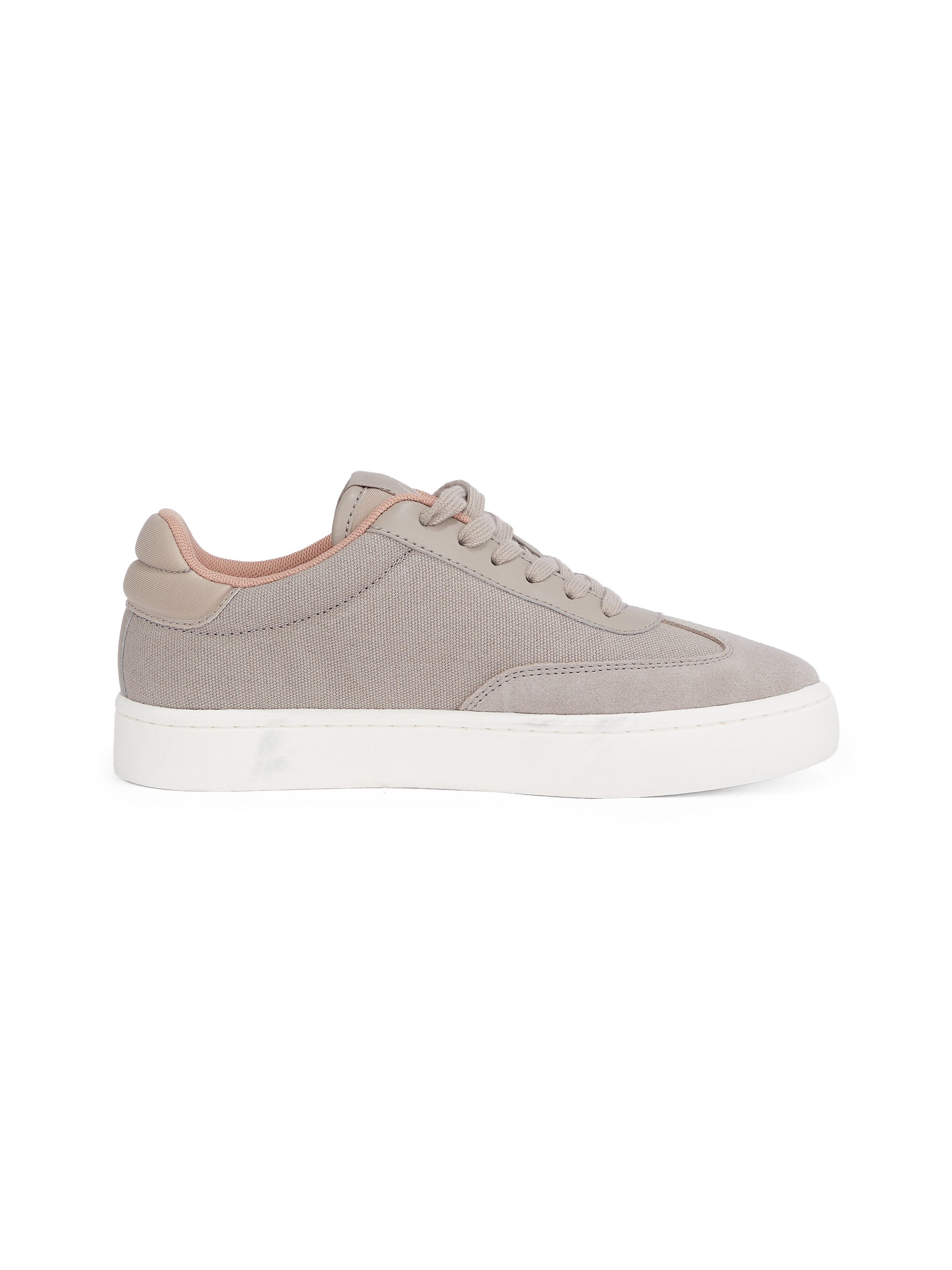 Calvin Klein Sneakers CLASSIC CUPSOLE LOW MIX MG WN veterschoenen, vrijetijdsschoen, lage schoen met logo-opschrift aan de zijkant