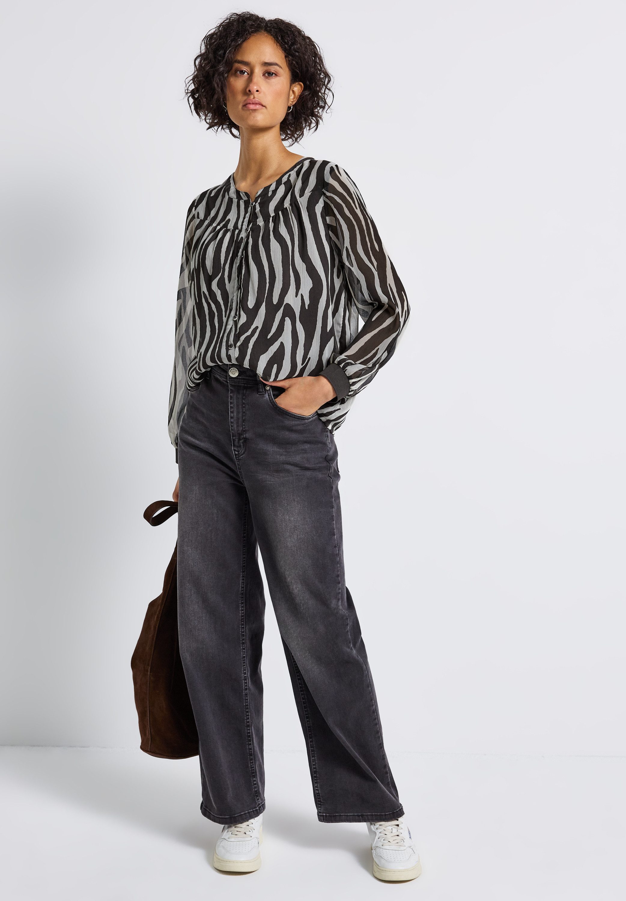 STREET ONE Chiffon blouse met zebraprint