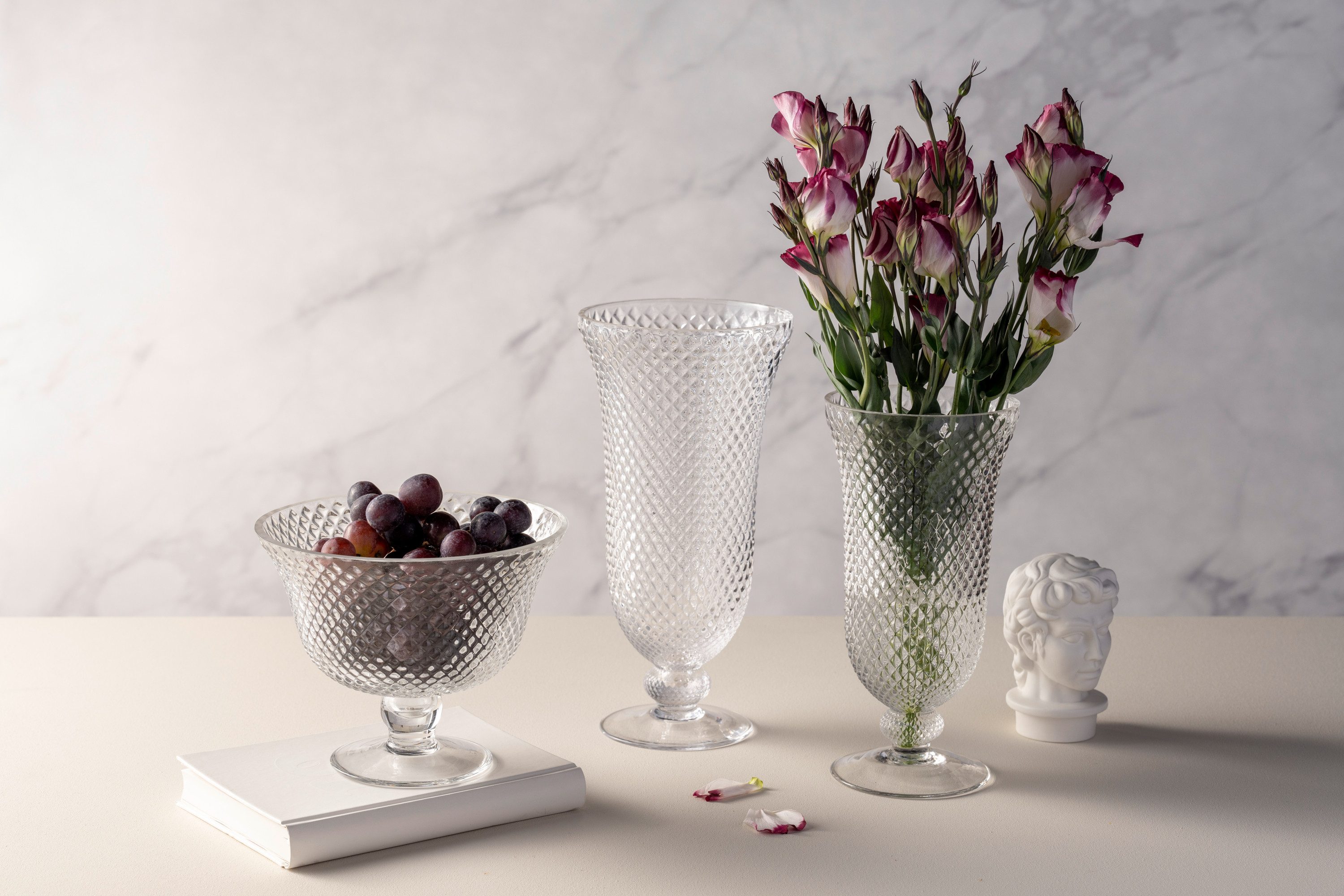 LEONARDO Tafelvaas Decoratieve vaas POESIA op voet uit glas, kelkvormig, handgemaakt (1 stuk)