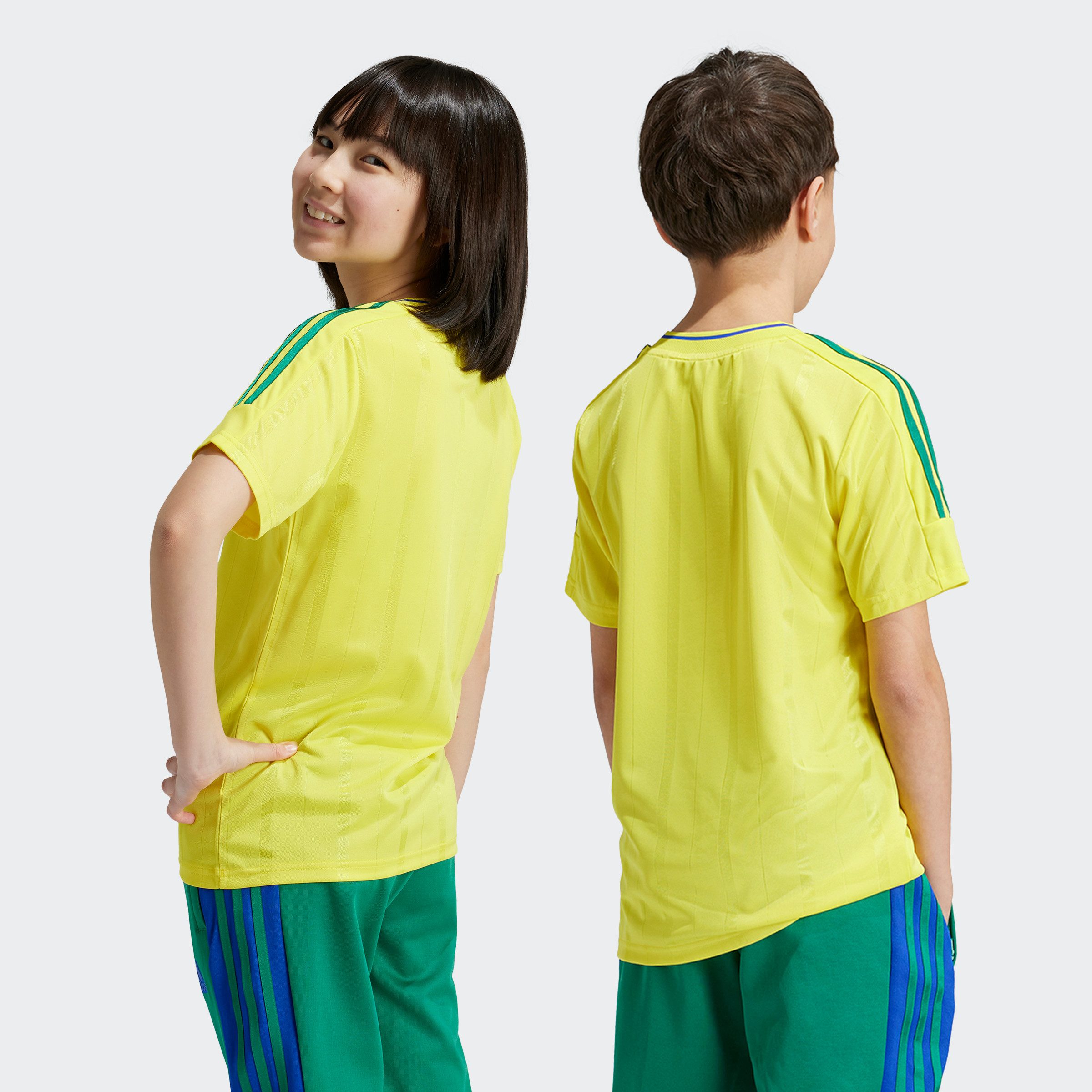 adidas Sportswear T-shirt J NP TEE