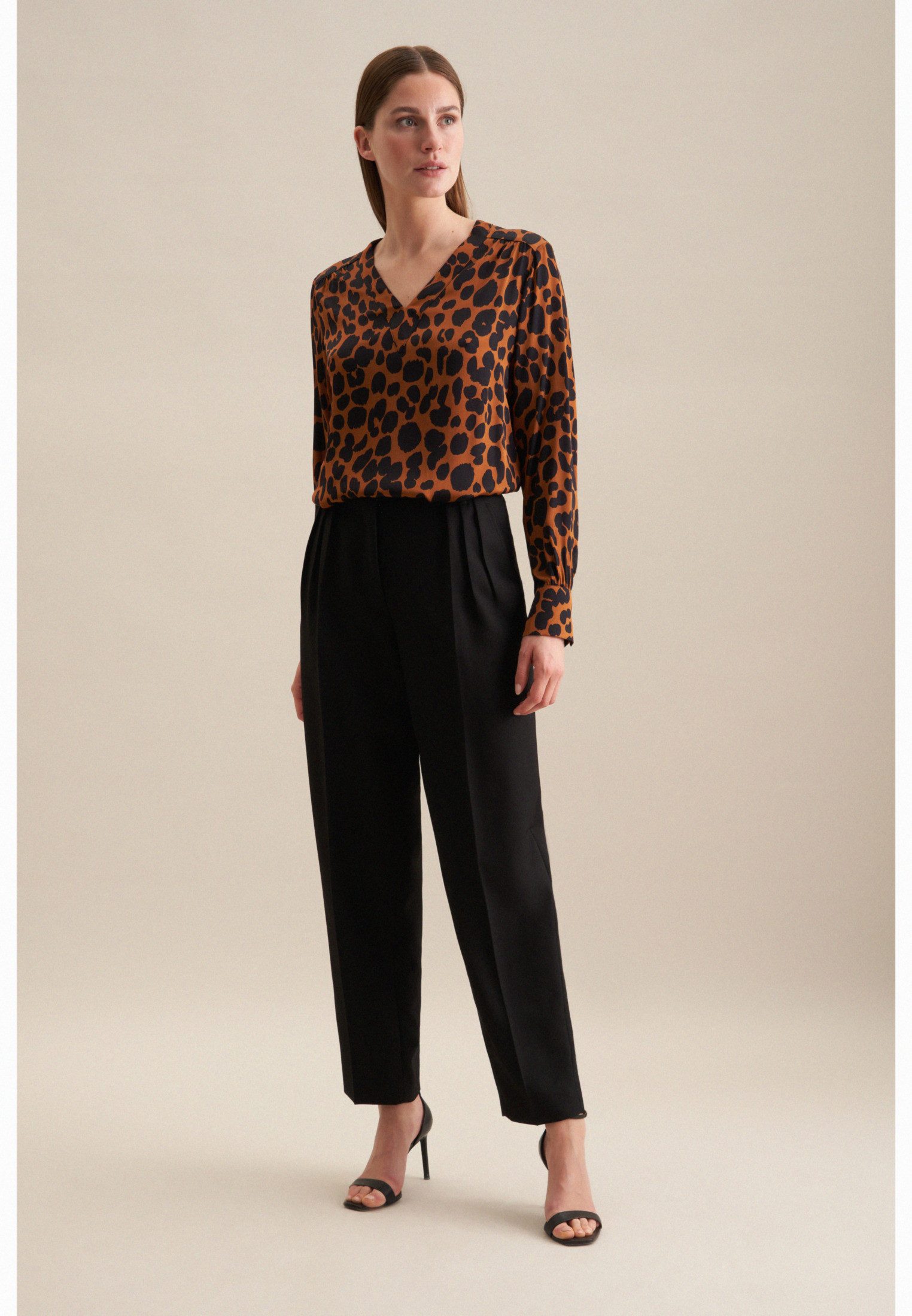 seidensticker Shirtblouse Zwarte roos Lange mouwen V-hals print