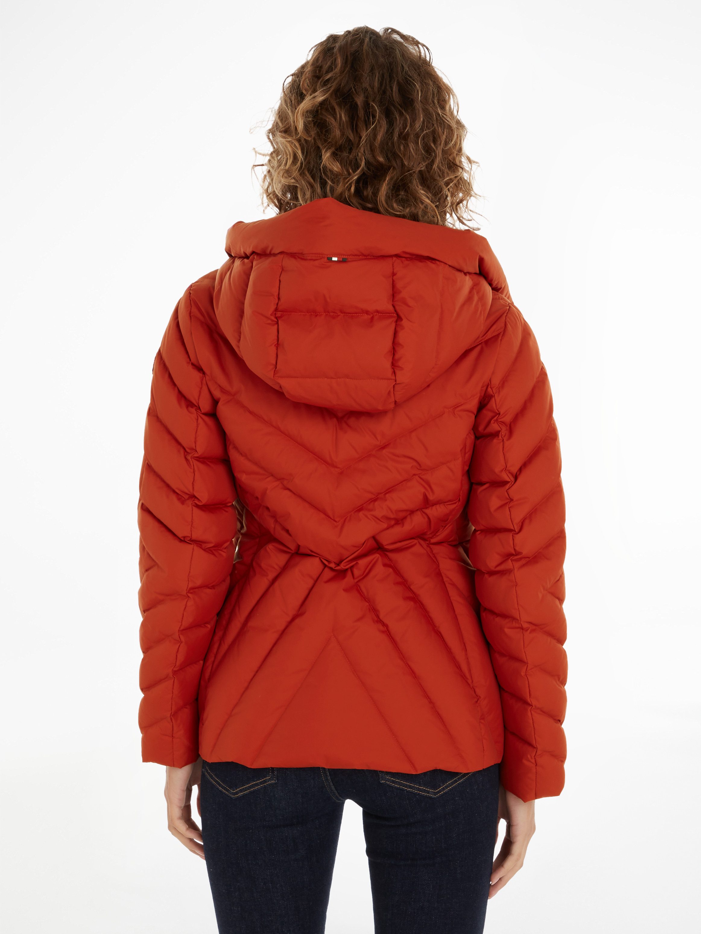 Tommy Hilfiger Gewatteerde jas CHEVRON MW PADDED JACKET met gemiddelde vulling en merklabel