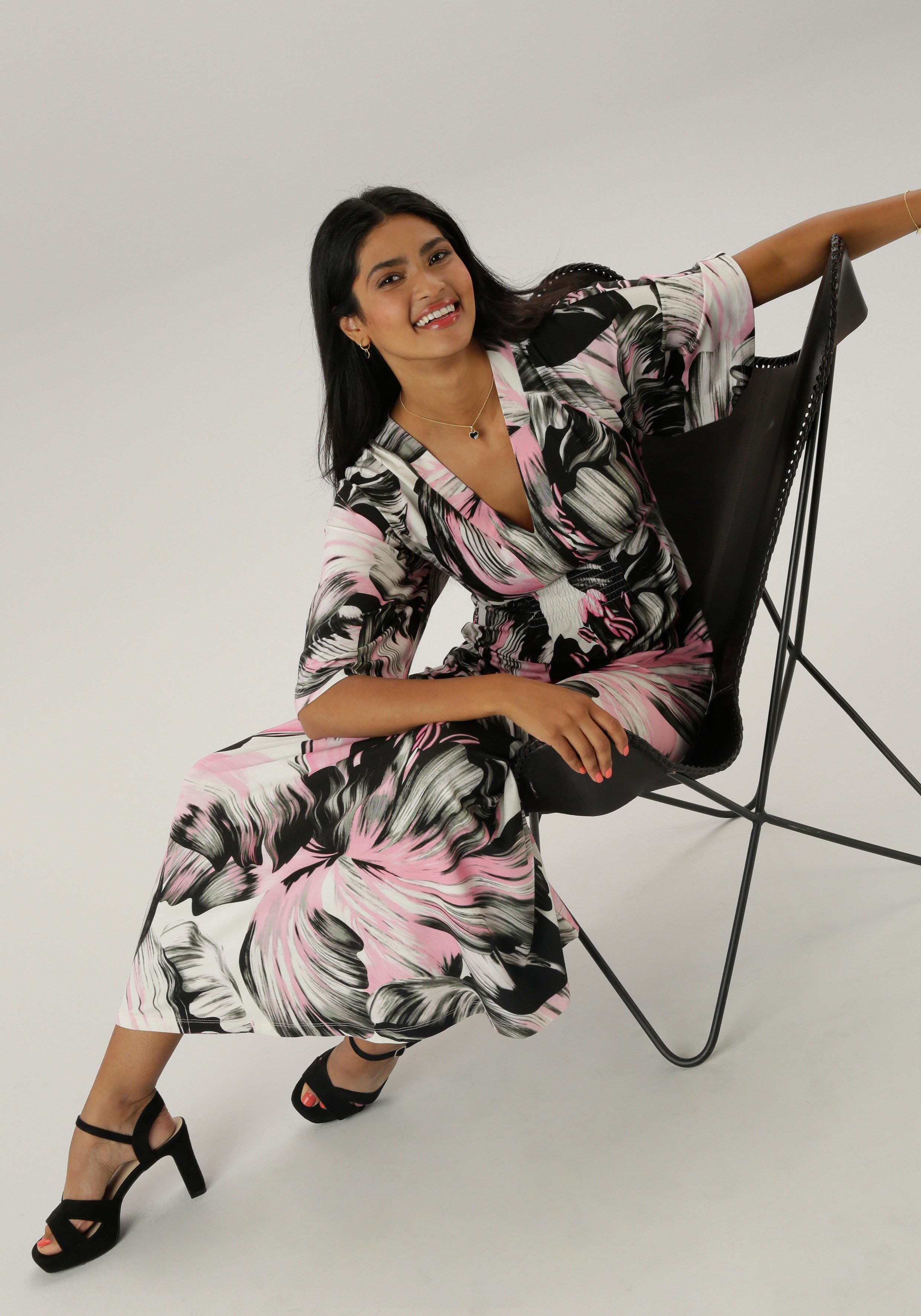 Aniston SELECTED Maxi-jurk met wijde 3 4 lange mouwen en fantasierijke print