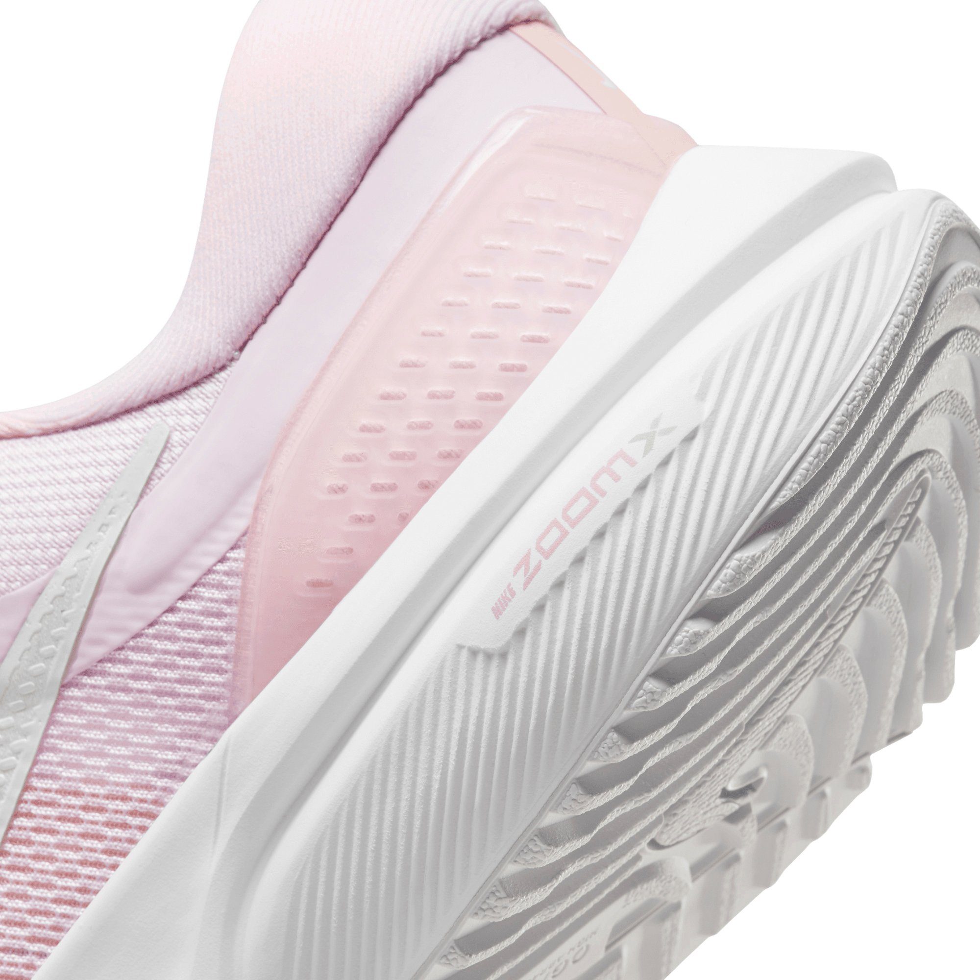 Nike Runningschoenen AIR ZOOM VOMERO 16