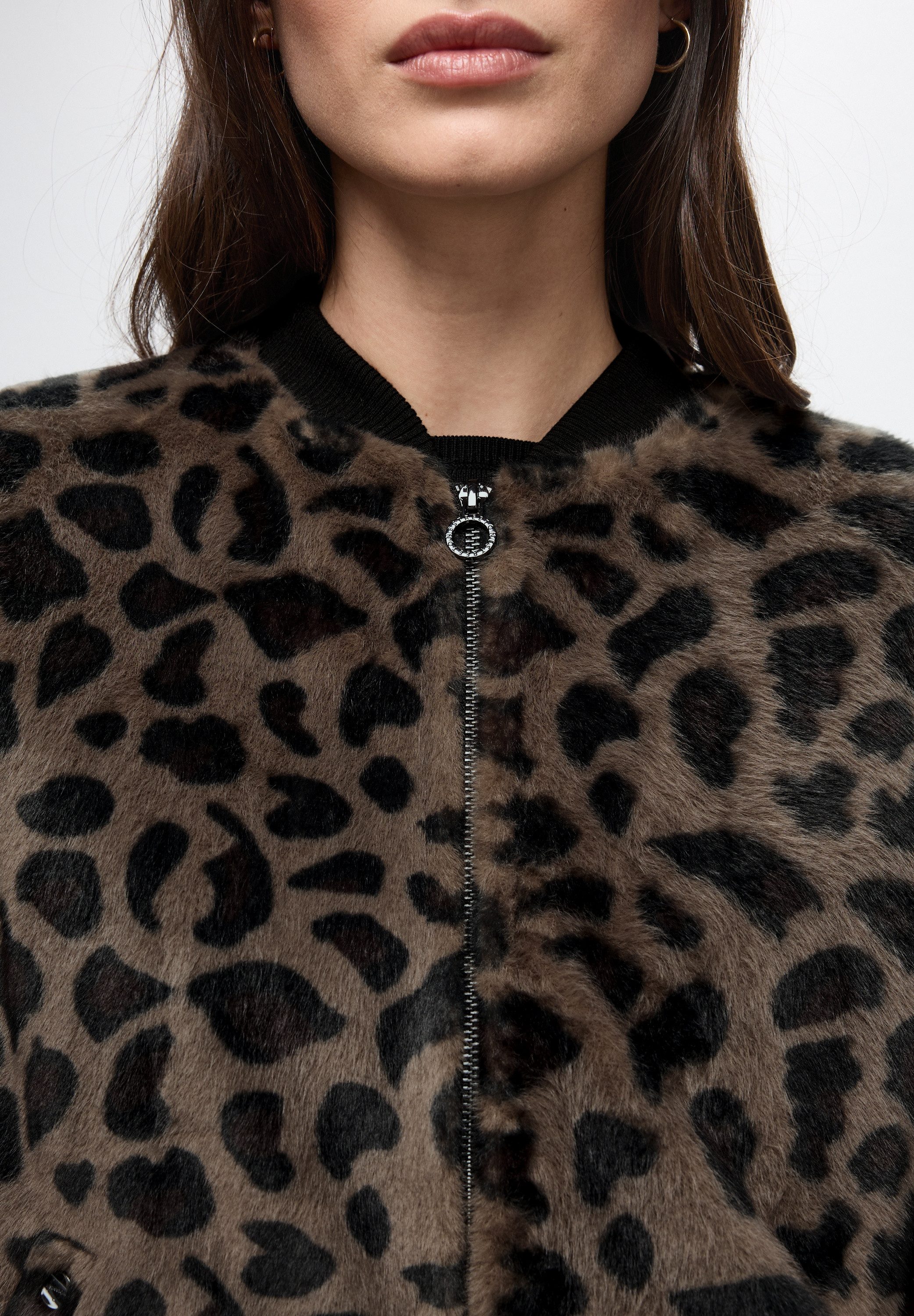 STREET ONE Blouson met leo-print, nepbont met tunnelkoord aan de zoom