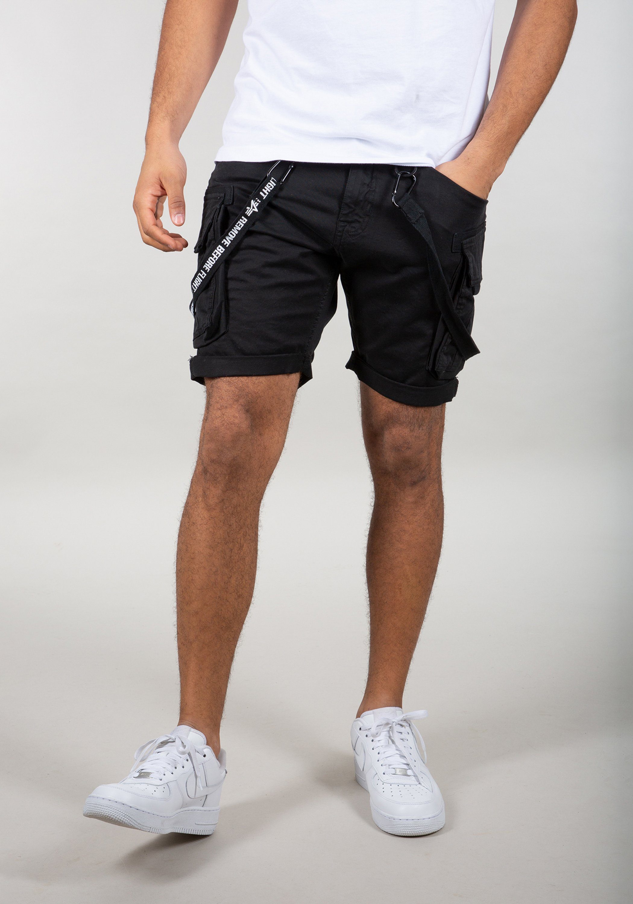 Alpha Industries Short  Men - Shorts Utility Short