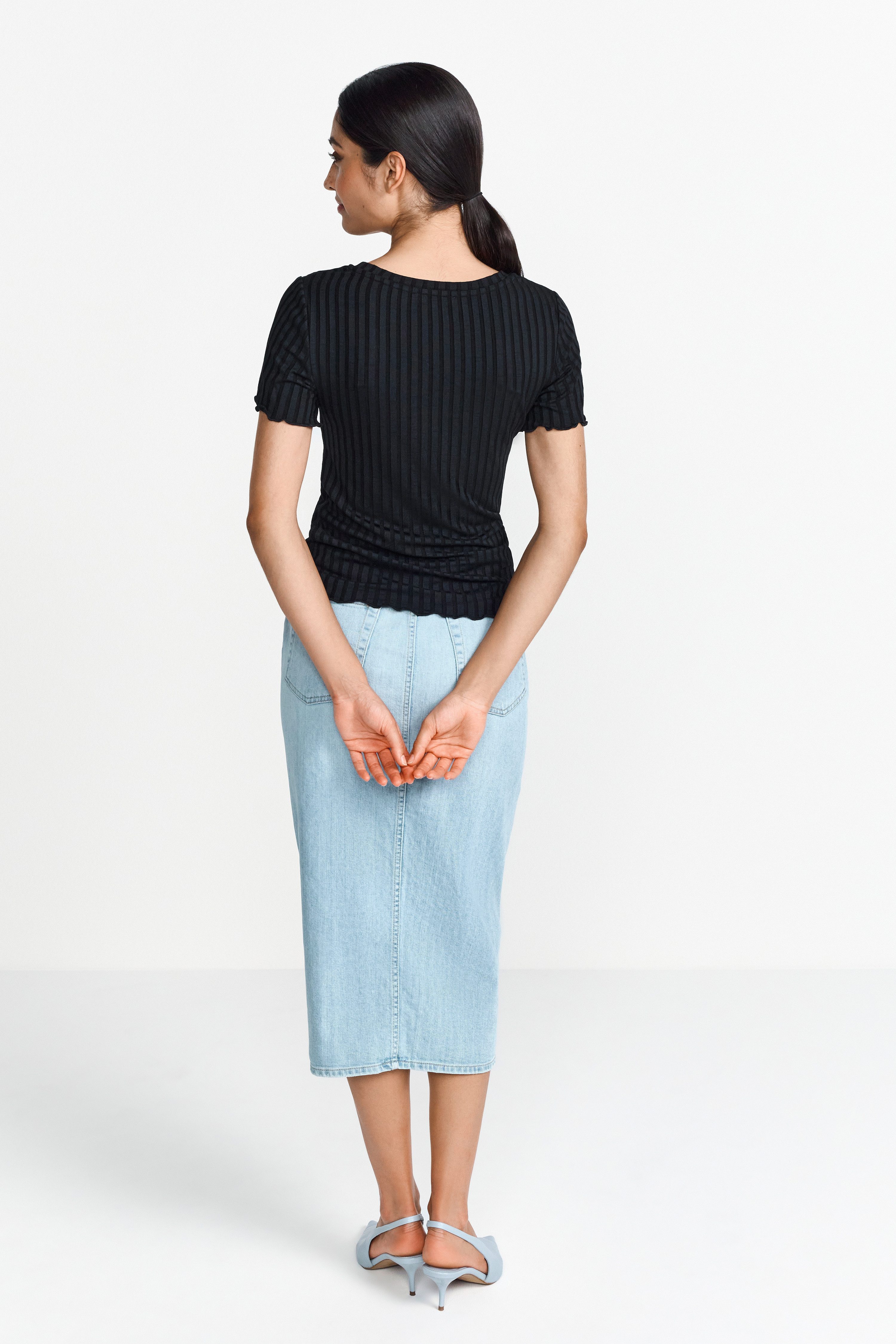 Rich & Royal Shirt met korte mouwen Met golvende zoom aan romp en mouwen