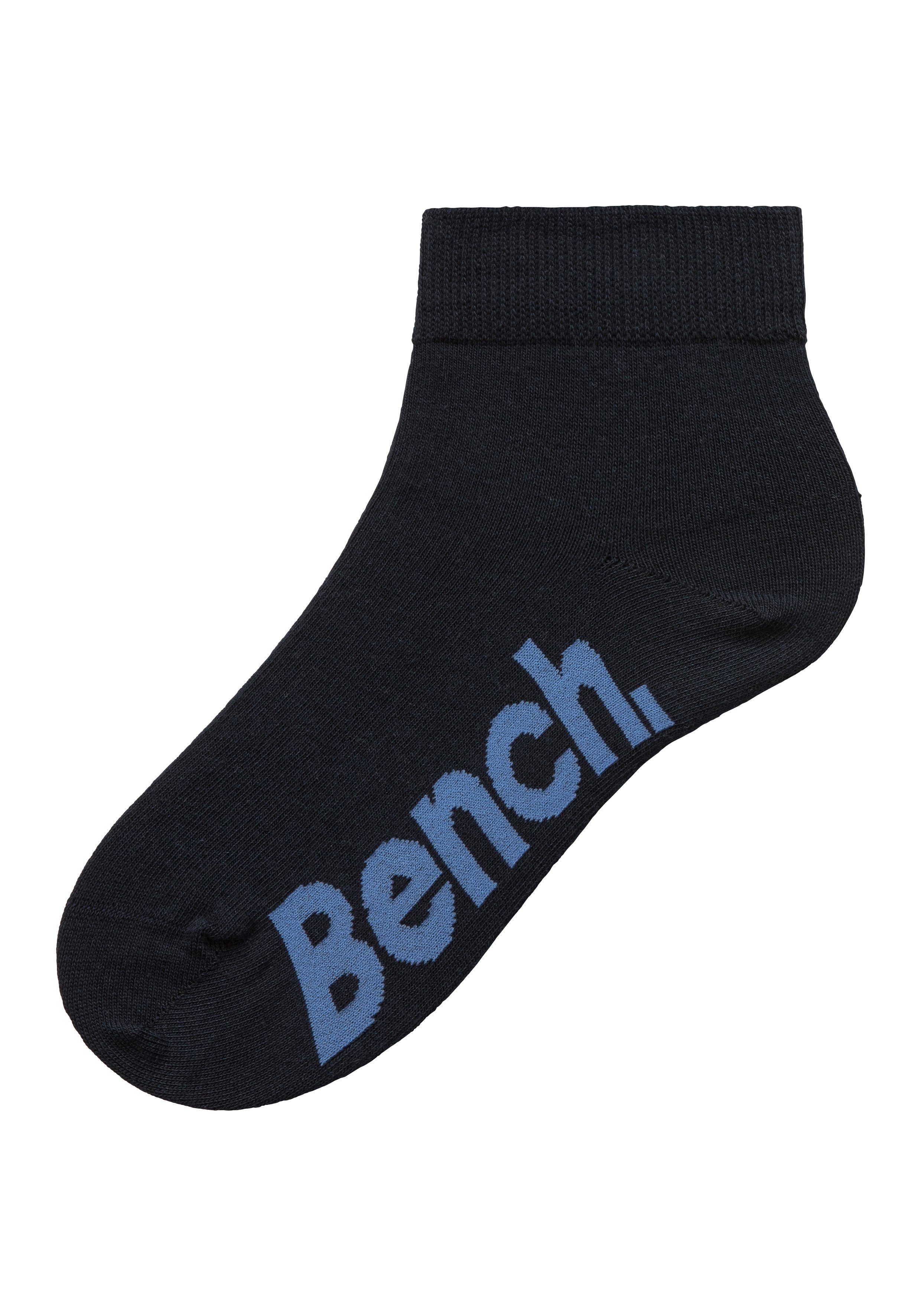 Bench. Korte sokken in aansprekend etui met ritssluiting (etui, 7 paar)
