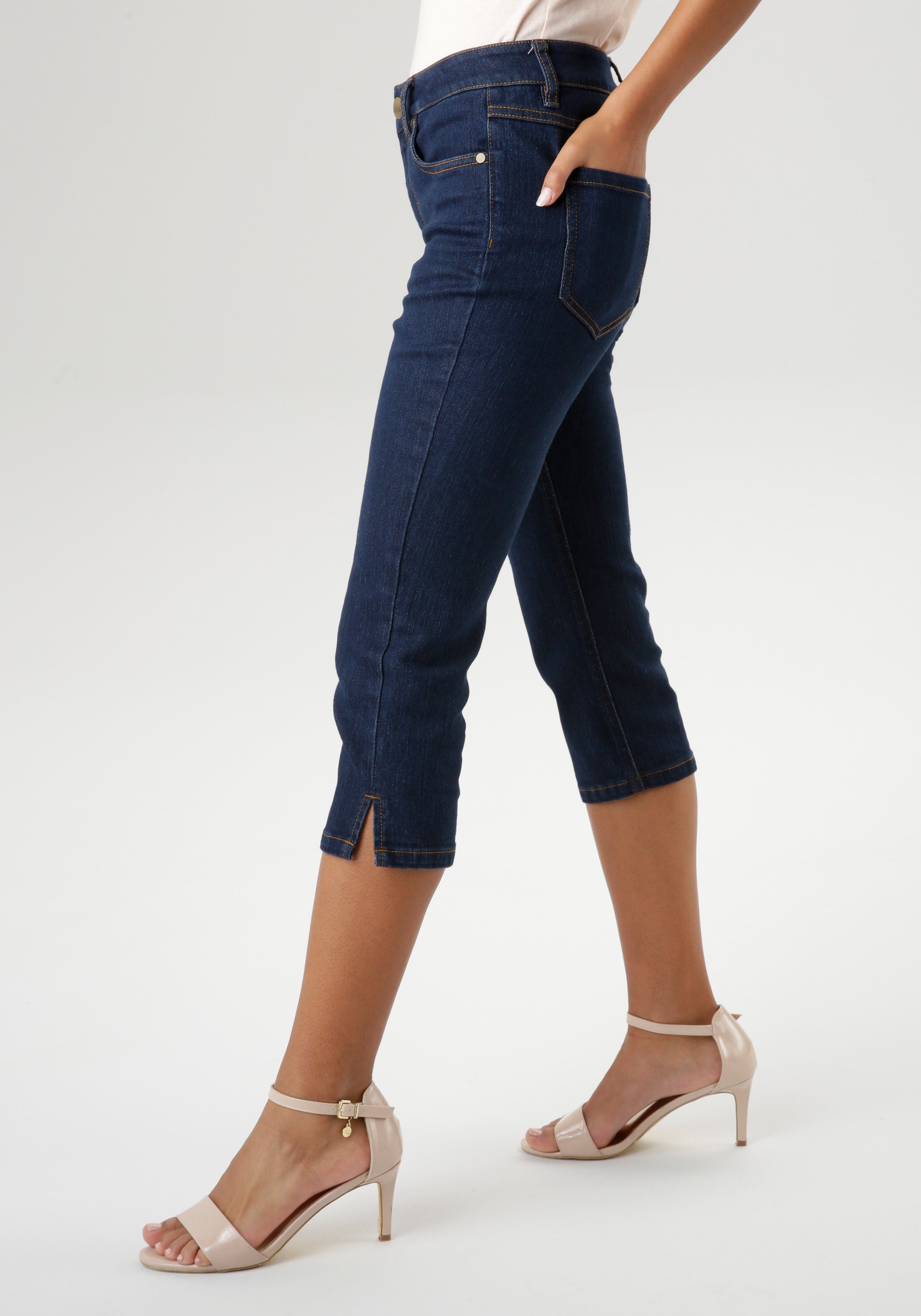 Aniston SELECTED Capri jeans met normale taille en zijsplitten nieuwe collectie