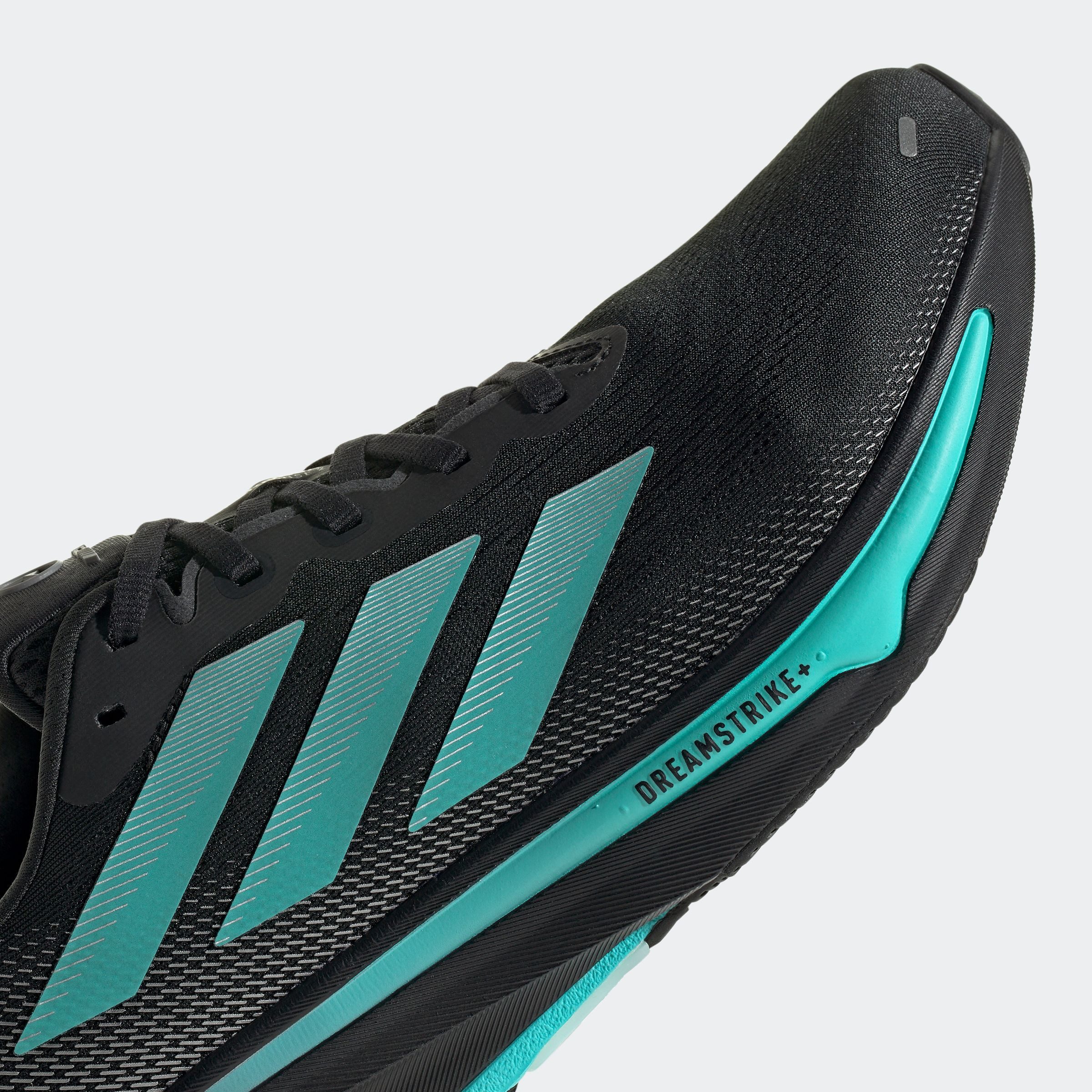 adidas Performance Runningschoenen MERCEDES - AMG PETRONAS FORMULA ONE TEAM SUPERNOVA RISE 2 M