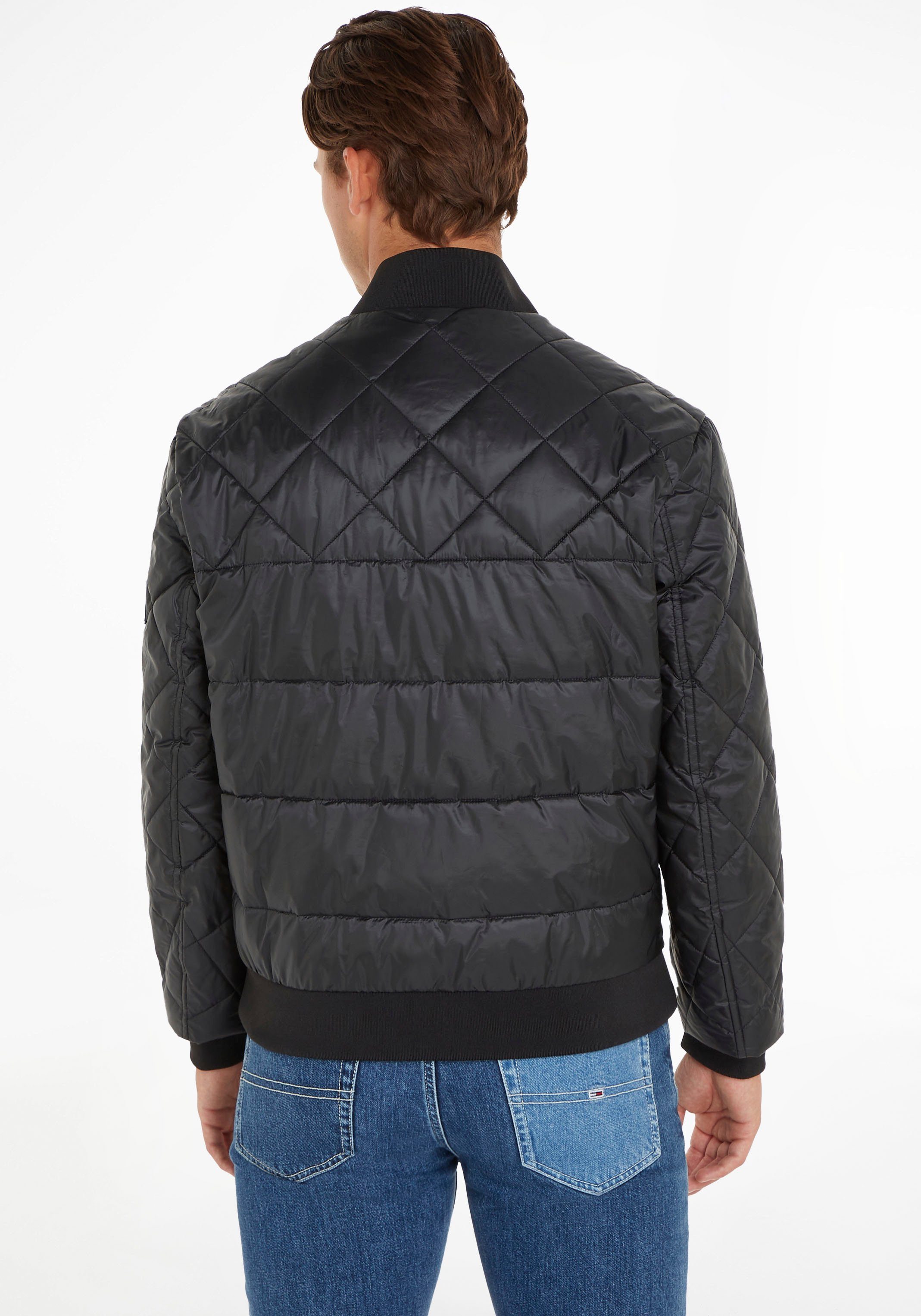 Tommy Hilfiger Bomberjack PACKABLE RECYCLED BOMBER met subtiele kleur-inzetten in labelkleuren