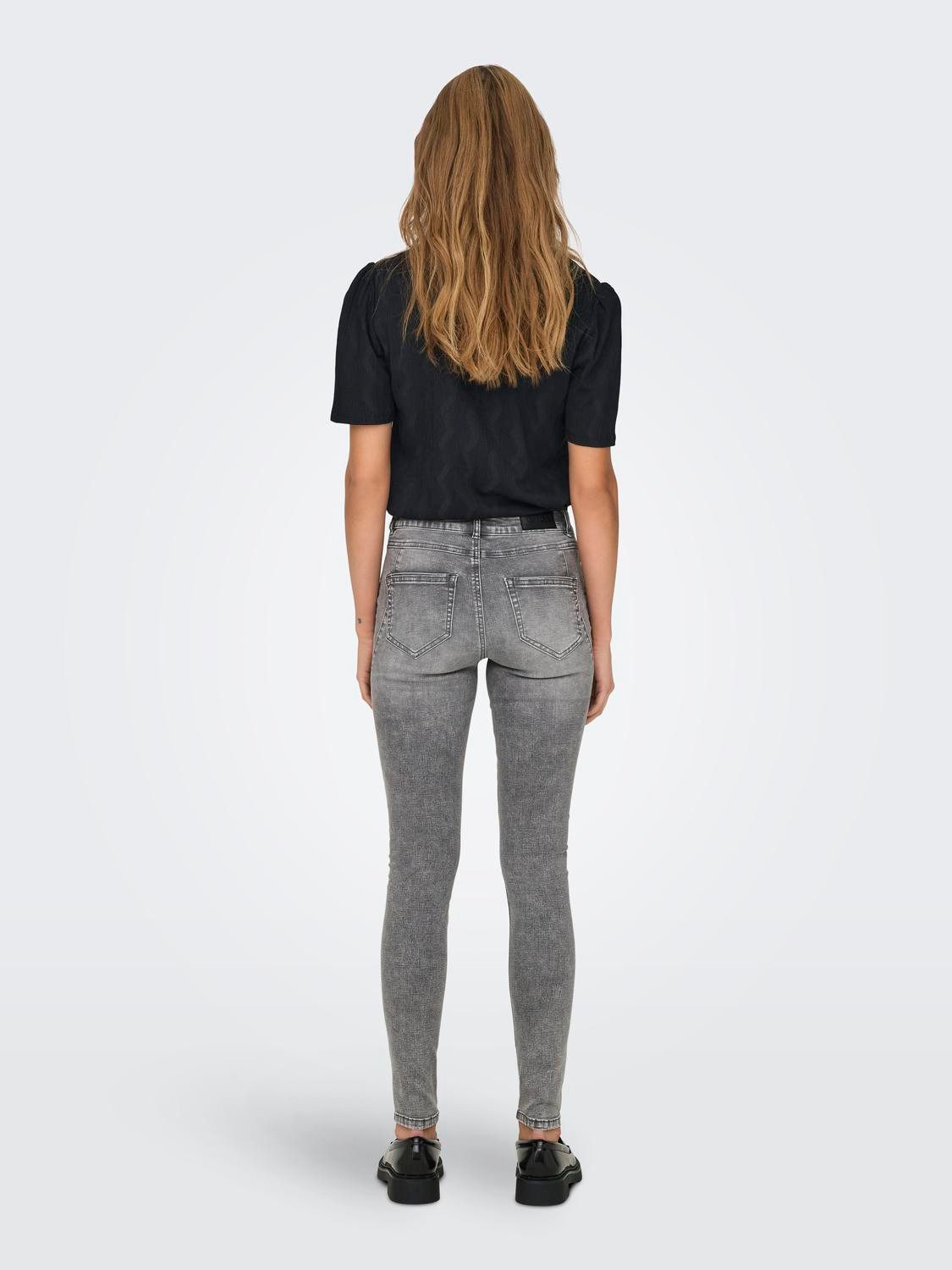 Only Skinny fit jeans ONLWAUW MID WAIST SK LANK COIN PKT DNM X