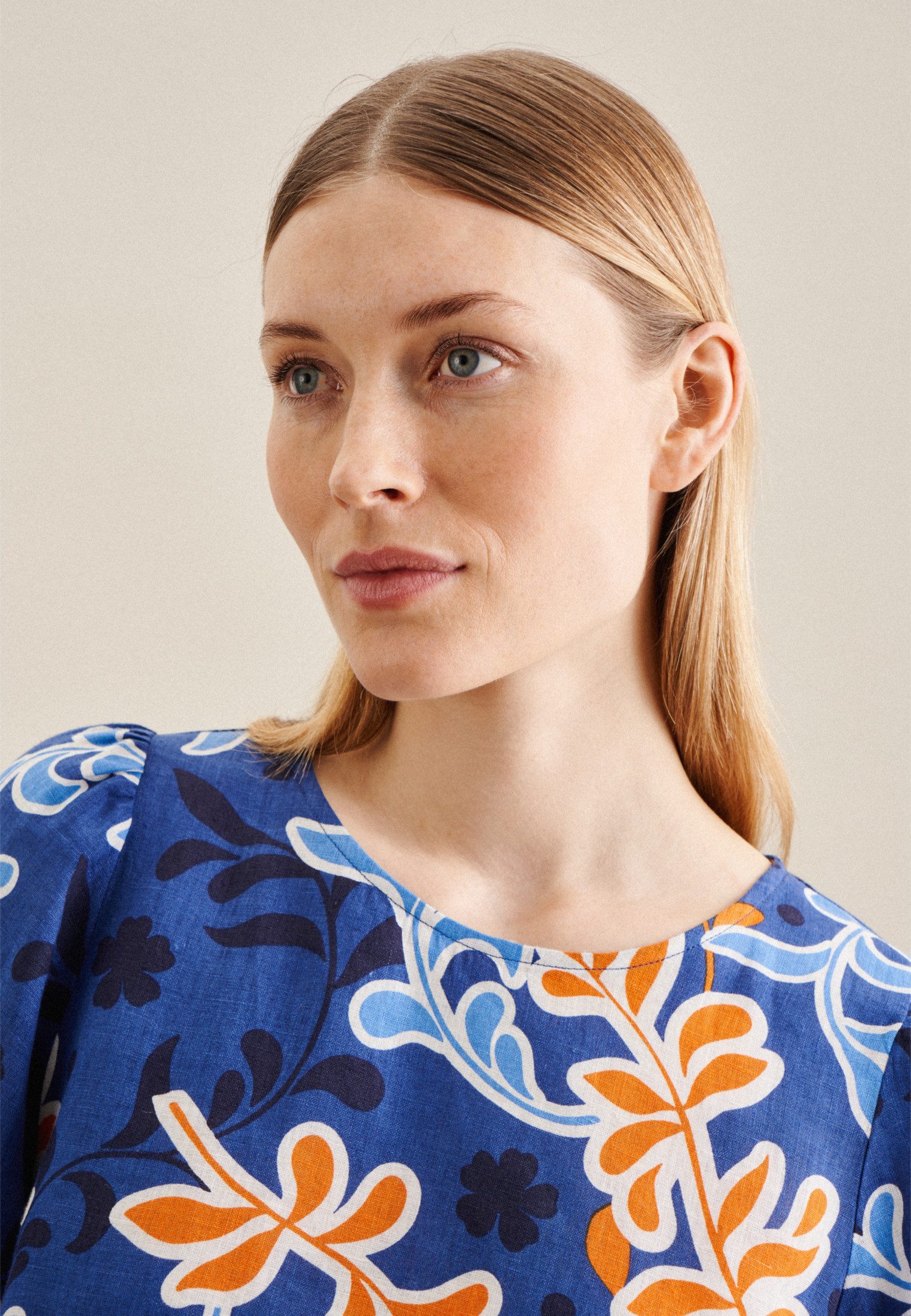 seidensticker Shirtblouse Zwarte roos Korte mouwen ronde hals print