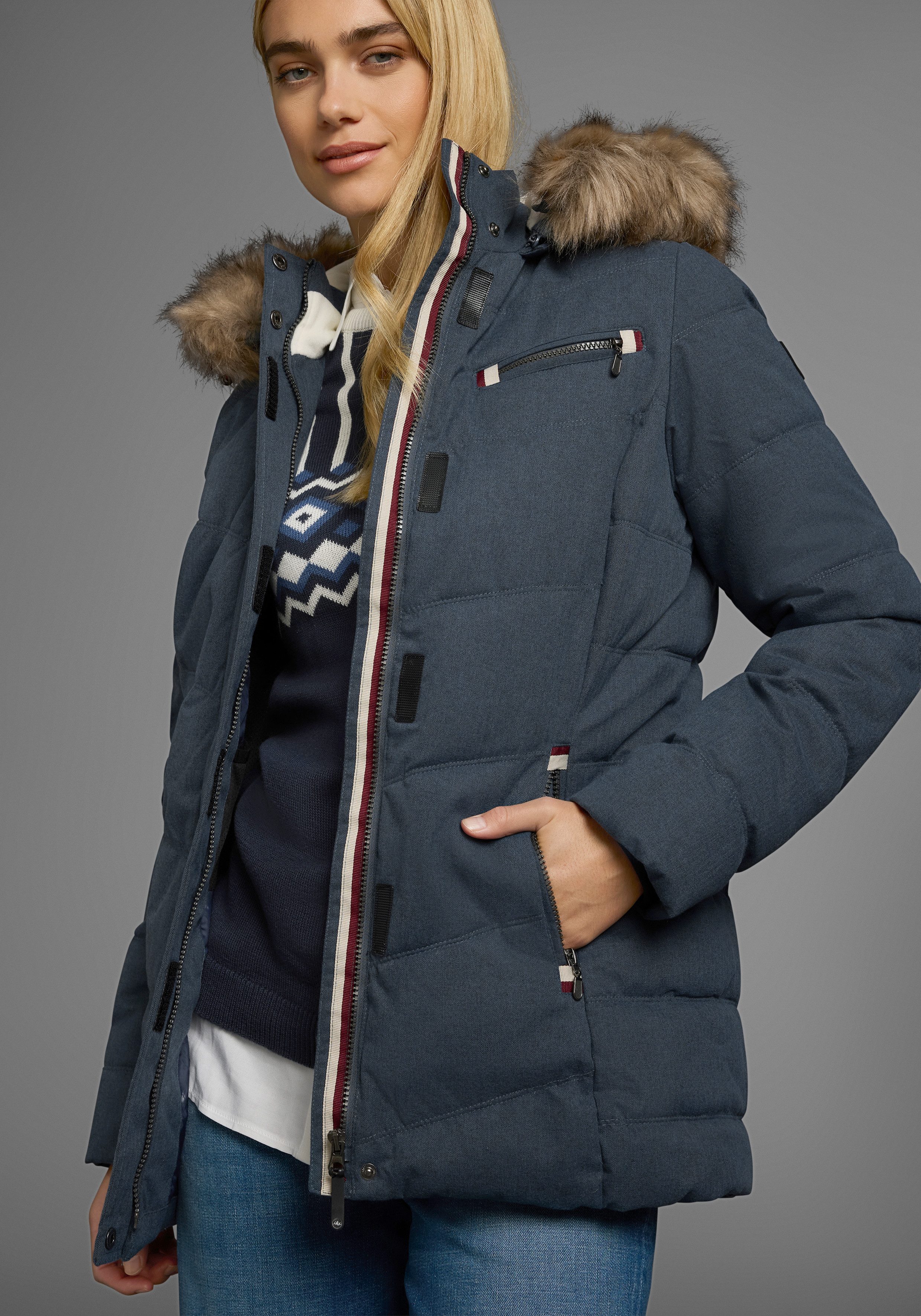 Polarino Gewatteerde jas met afneembare capuchon, met faux fur, veel zakken
