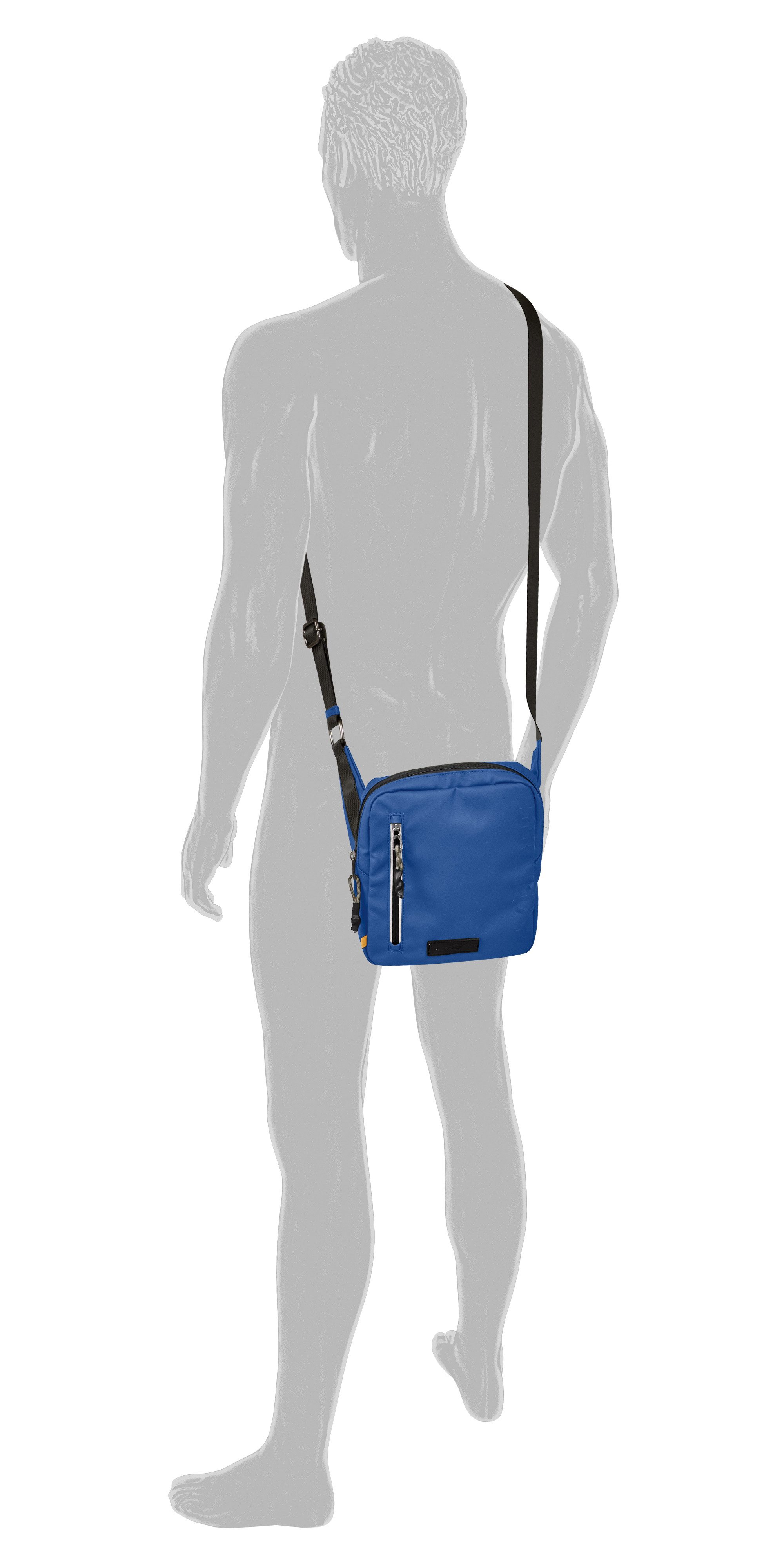 camel active Schoudertas Explore waterafstotend gerecycled nylon en reflecterende ritsen