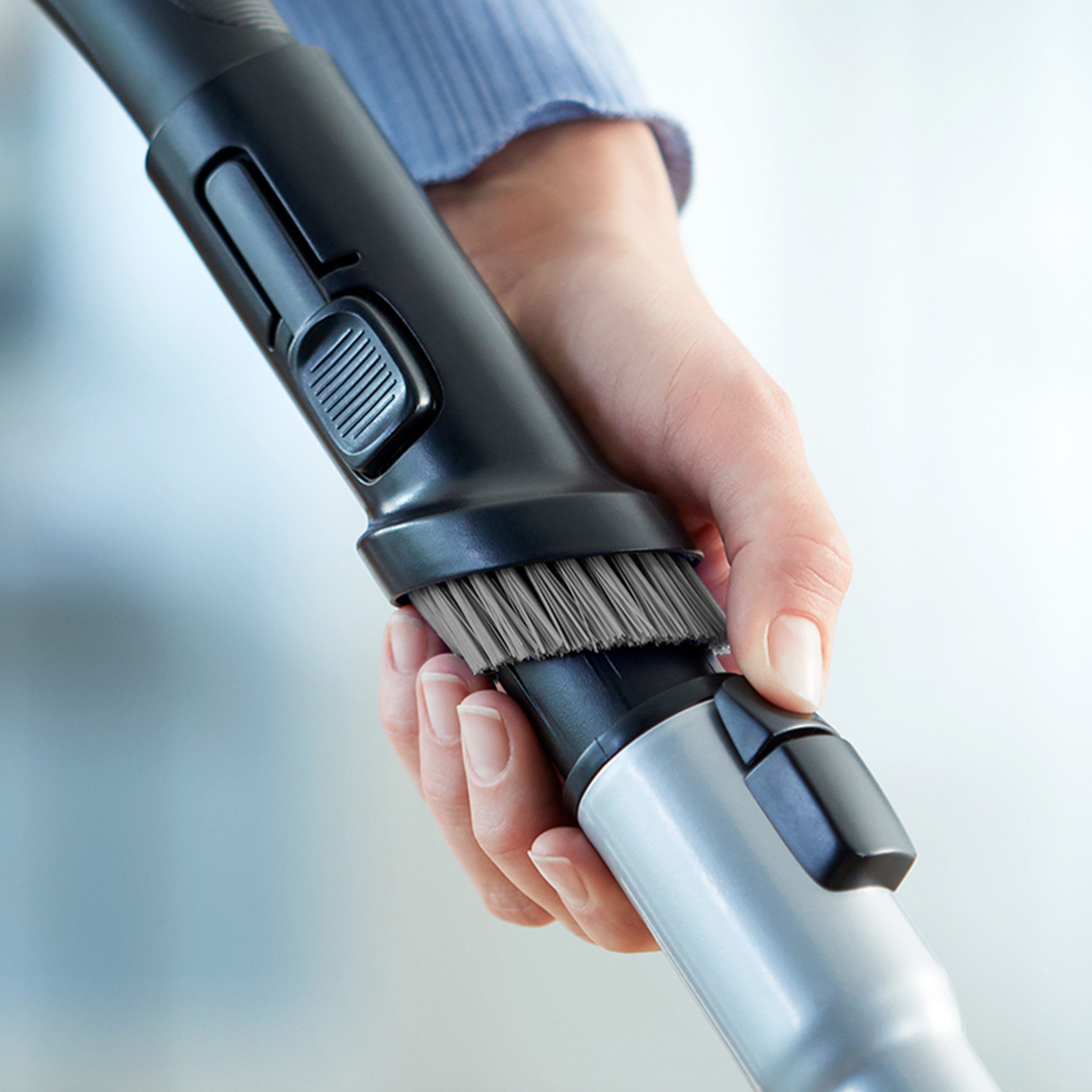 Philips Stofzuiger FC9331/09 met 1,5 l inhoud en tri-active-zuigmond