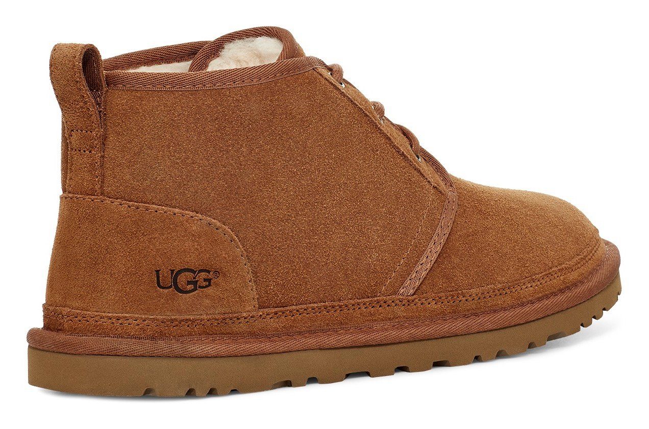 UGG Veterschoenen Neumel chukka boot, vrijetijdsschoen met casual 3-gaats vetersluiting