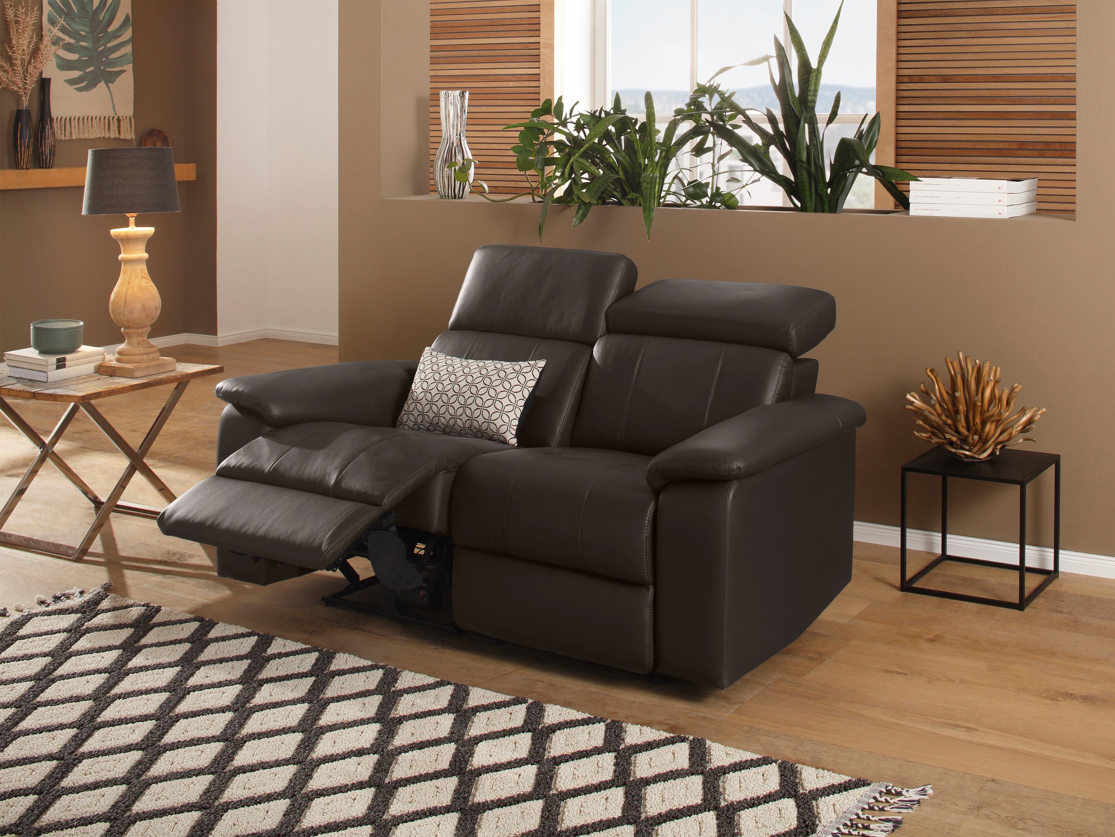 Home affaire 2-zitsbank Binado met handmatige of elektrische relaxfunctie met usb-aansluiting