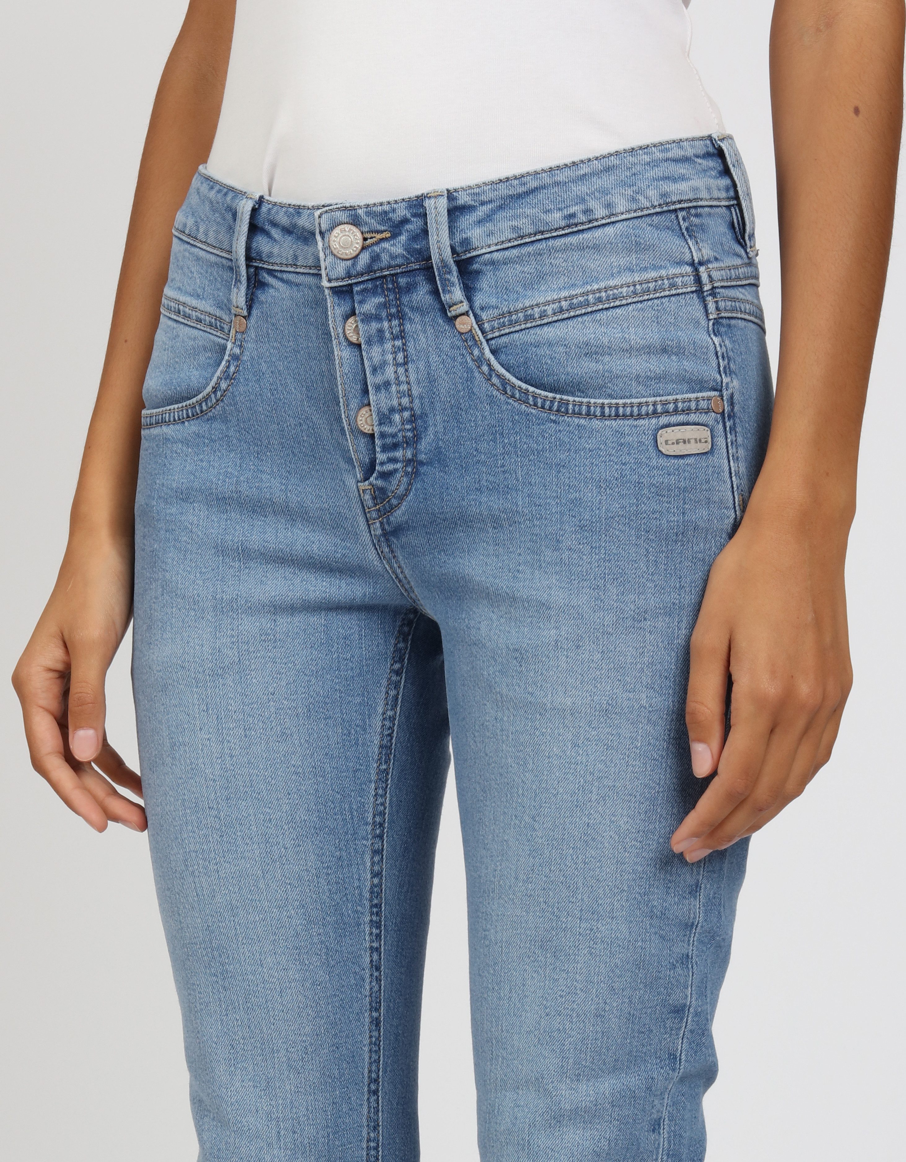 GANG Skinny fit jeans 94Medina met stijlvolle, half open knoopsluiting
