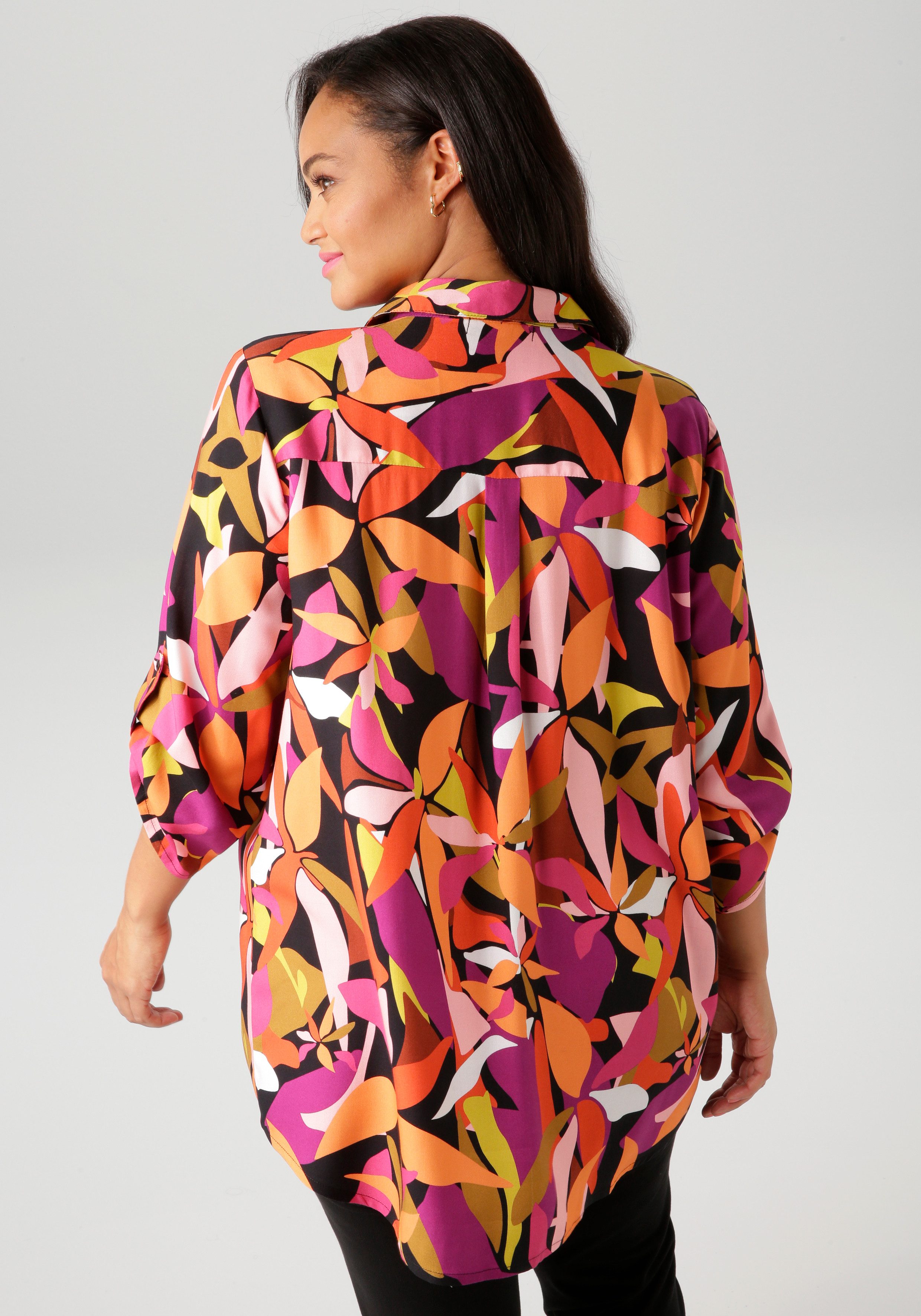 Aniston PLUS Lange blouse met grootformaat bladeren bedrukt - nieuwe collectie