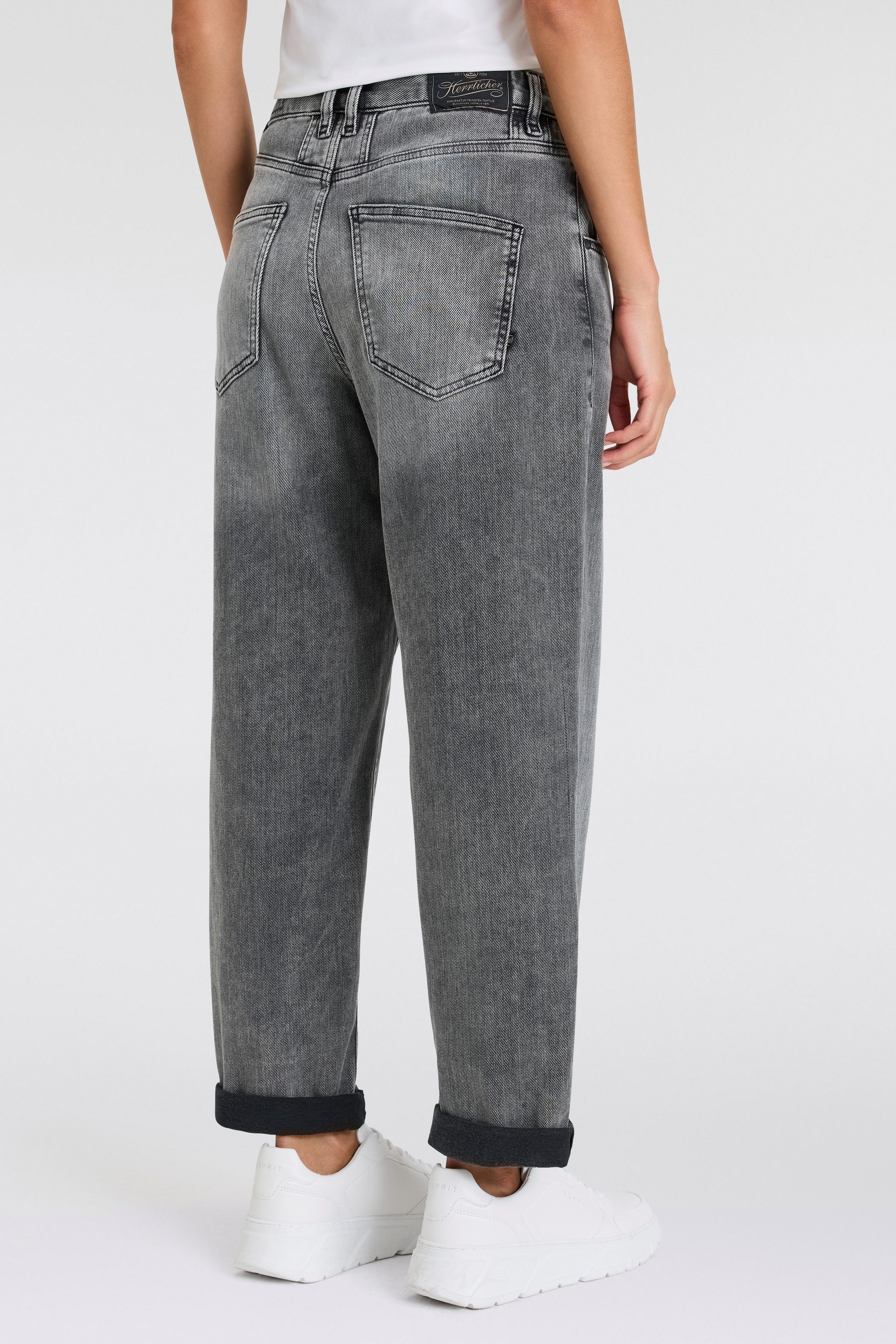 Herrlicher Loose fit jeans Brooke Organic Denim Brushed met figuuraccentuerende naden aan de voorkant