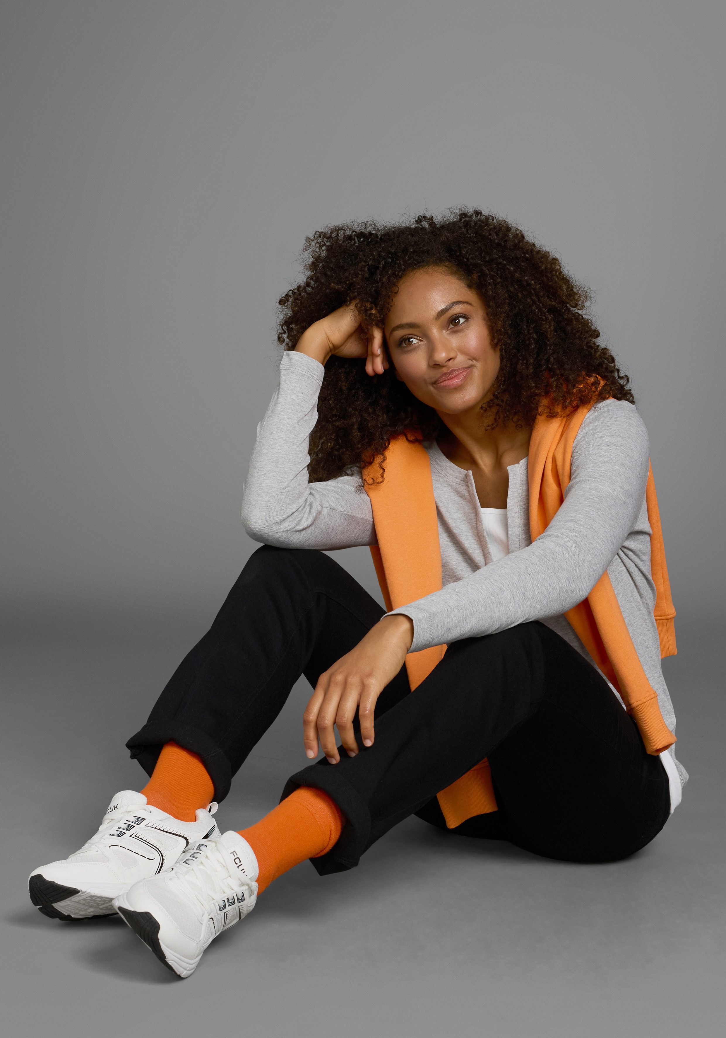 Flashlights 2-in-1-shirt met lange mouwen figuurvolgende pasvorm, ronde hals, elastisch materiaal