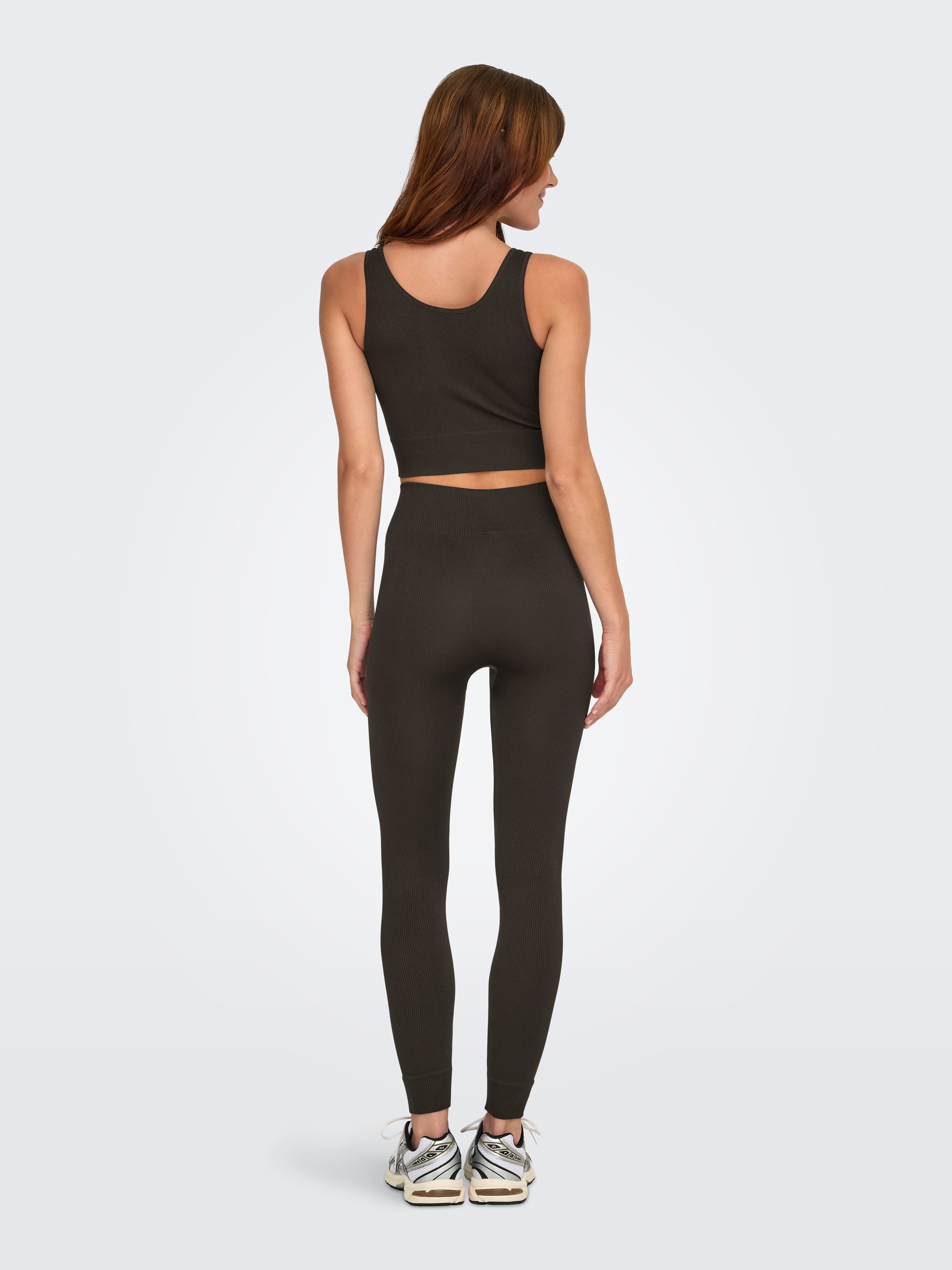 Only Play Trainingstop ONPJAIA LIFE Cropped fit, in fijne ribstructuur