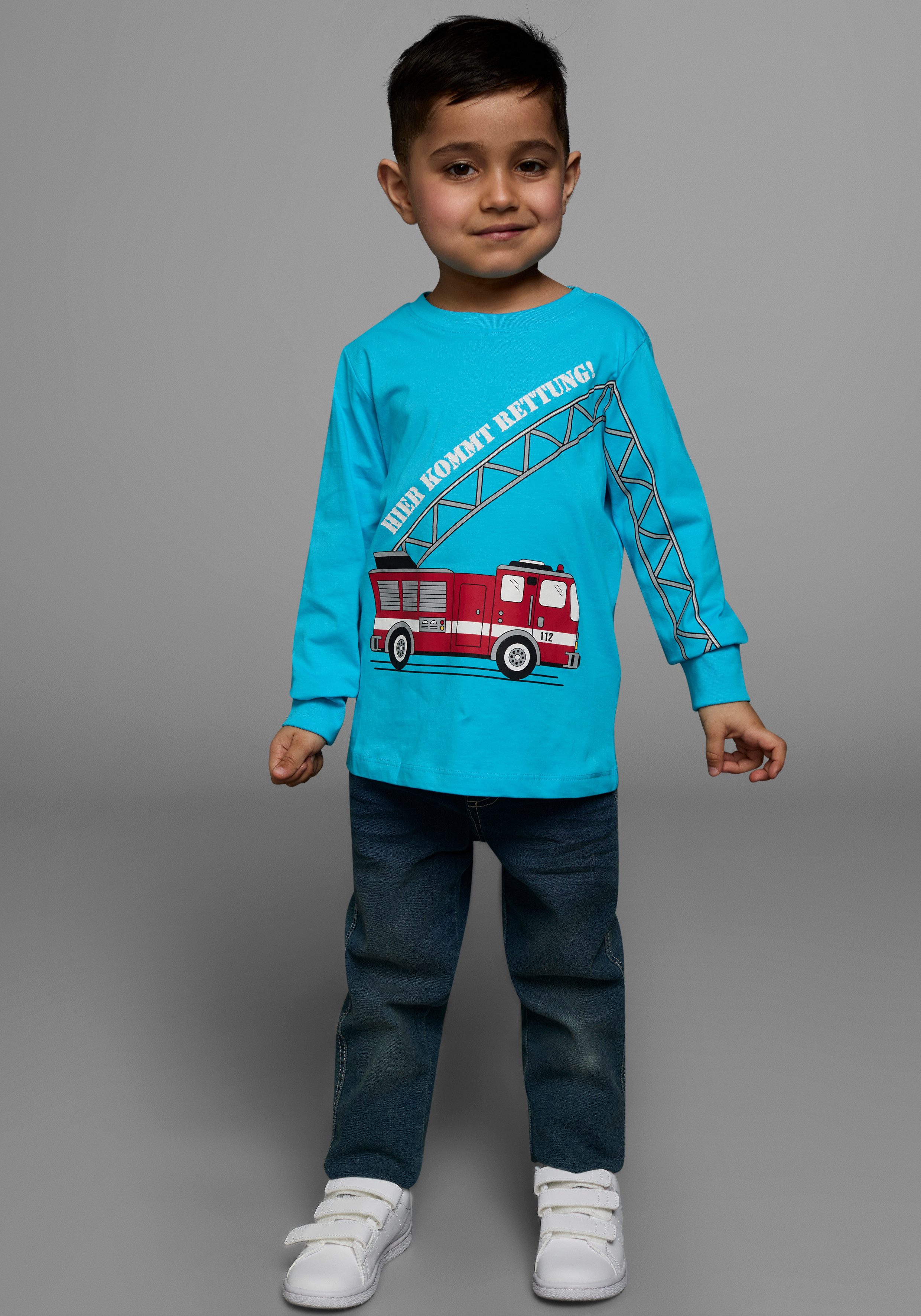 KIDSWORLD Shirt met lange mouwen HIER KOMMT RETTUNG Lange mouwen, basic pasvorm, frisse print