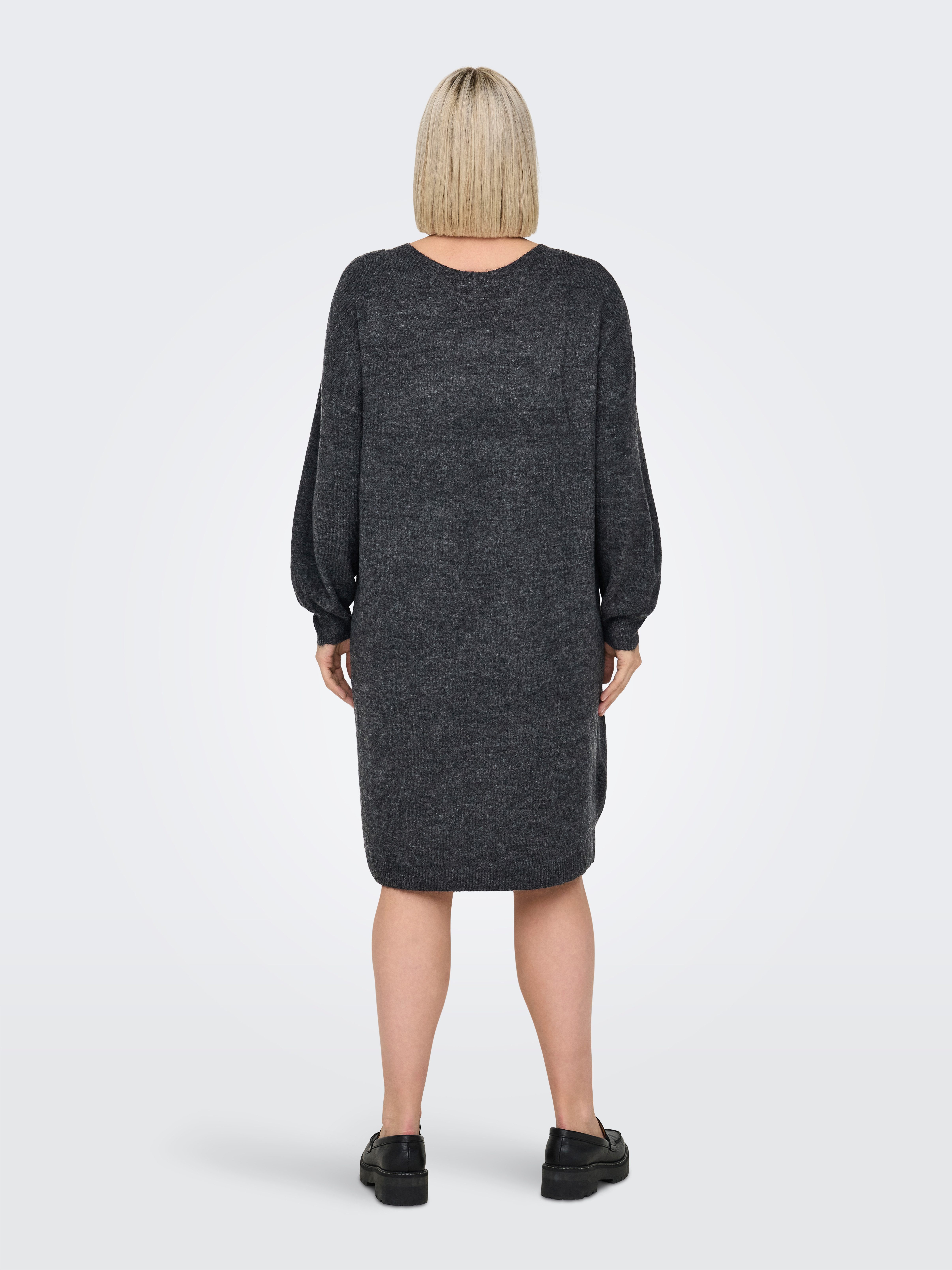 ONLY CARMAKOMA Gebreide jurk CARMANIFESTA LS V-NECK DRESS KNT BF