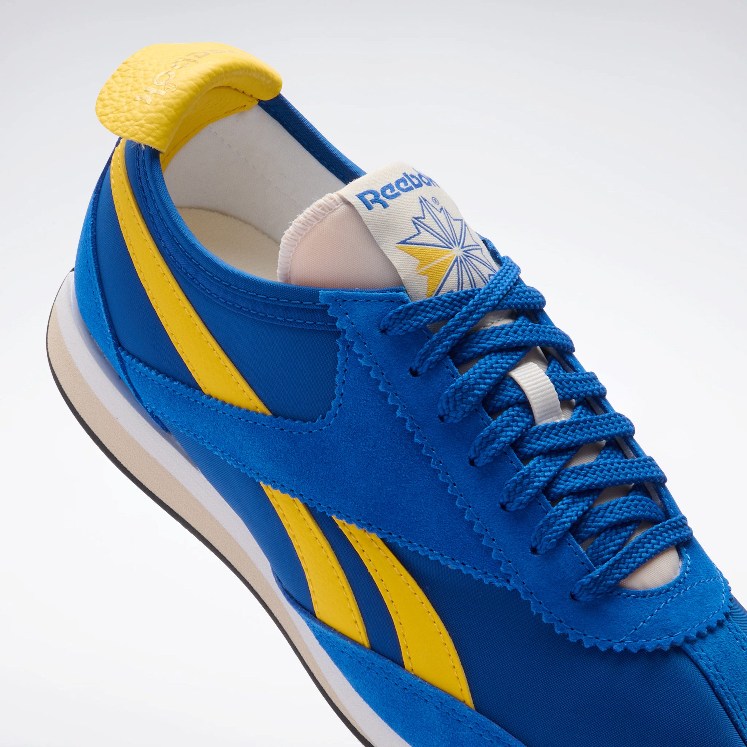 Reebok Classic Trainingsschoenen R400