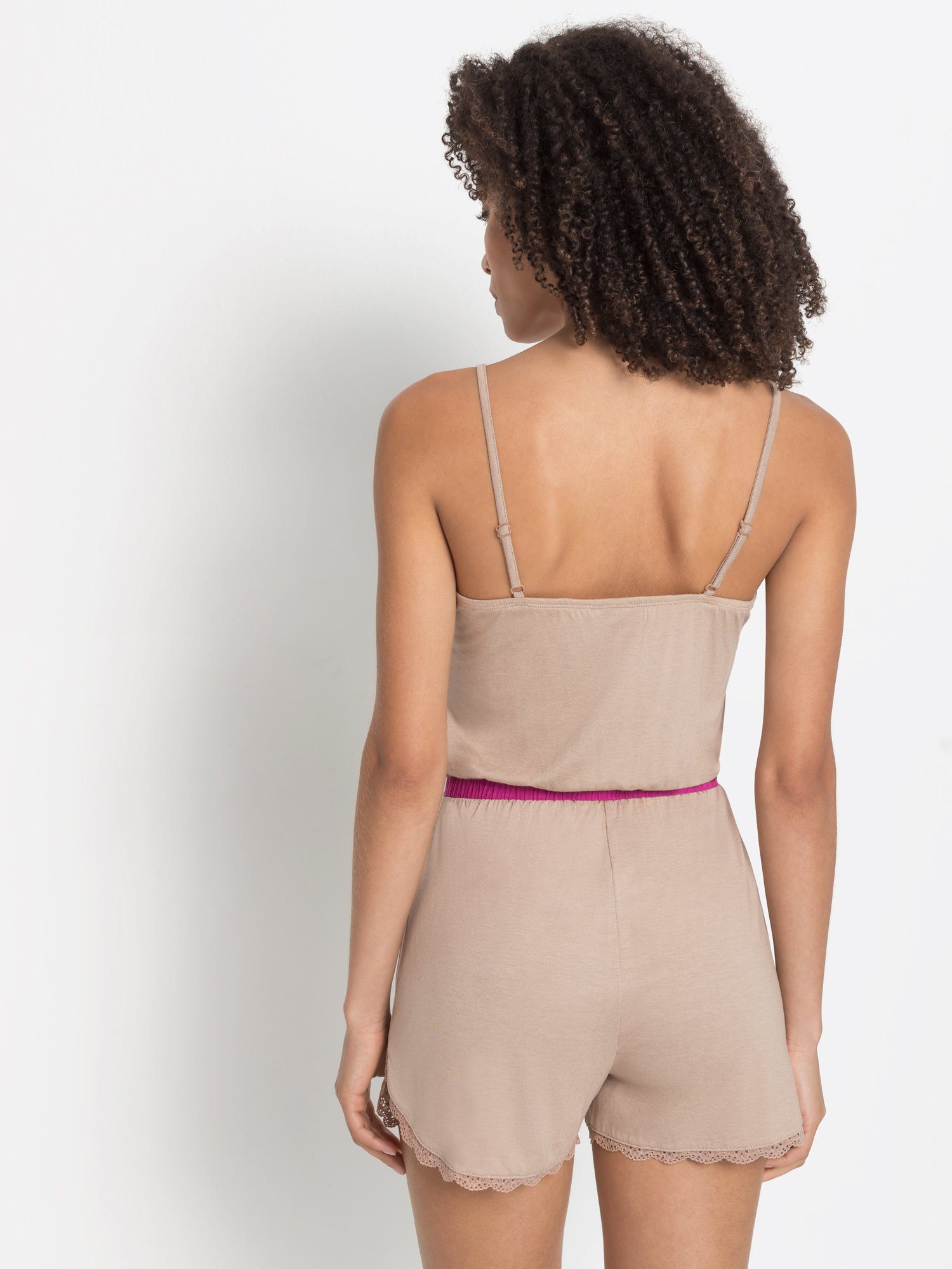 Lascana Korte jumpsuit met mooie kantdetails (set)