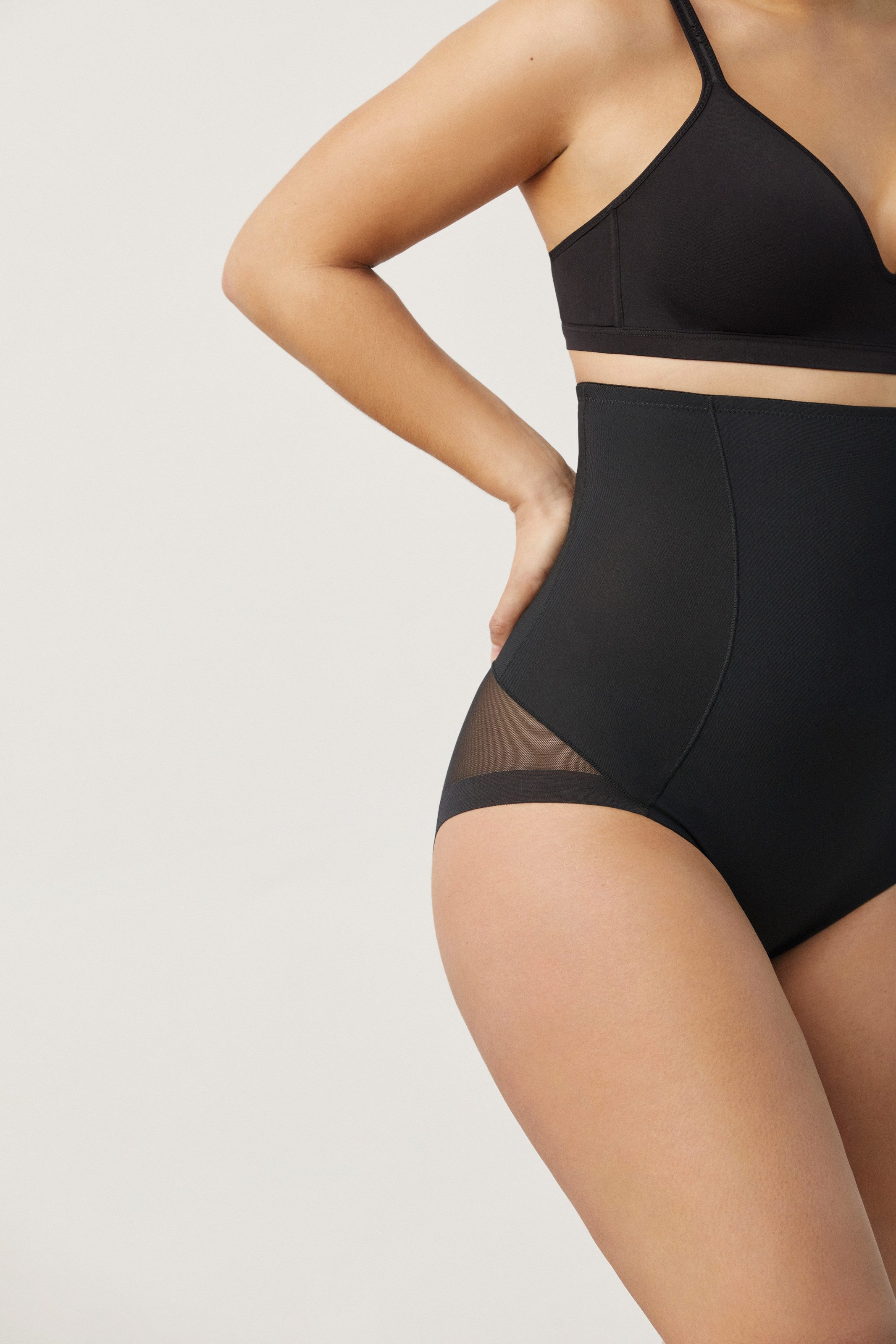 YSABEL MORA Broekje met hoge taille hoog uitgesneden, elastisch, sterk shape-effect, tule (Set van 2)