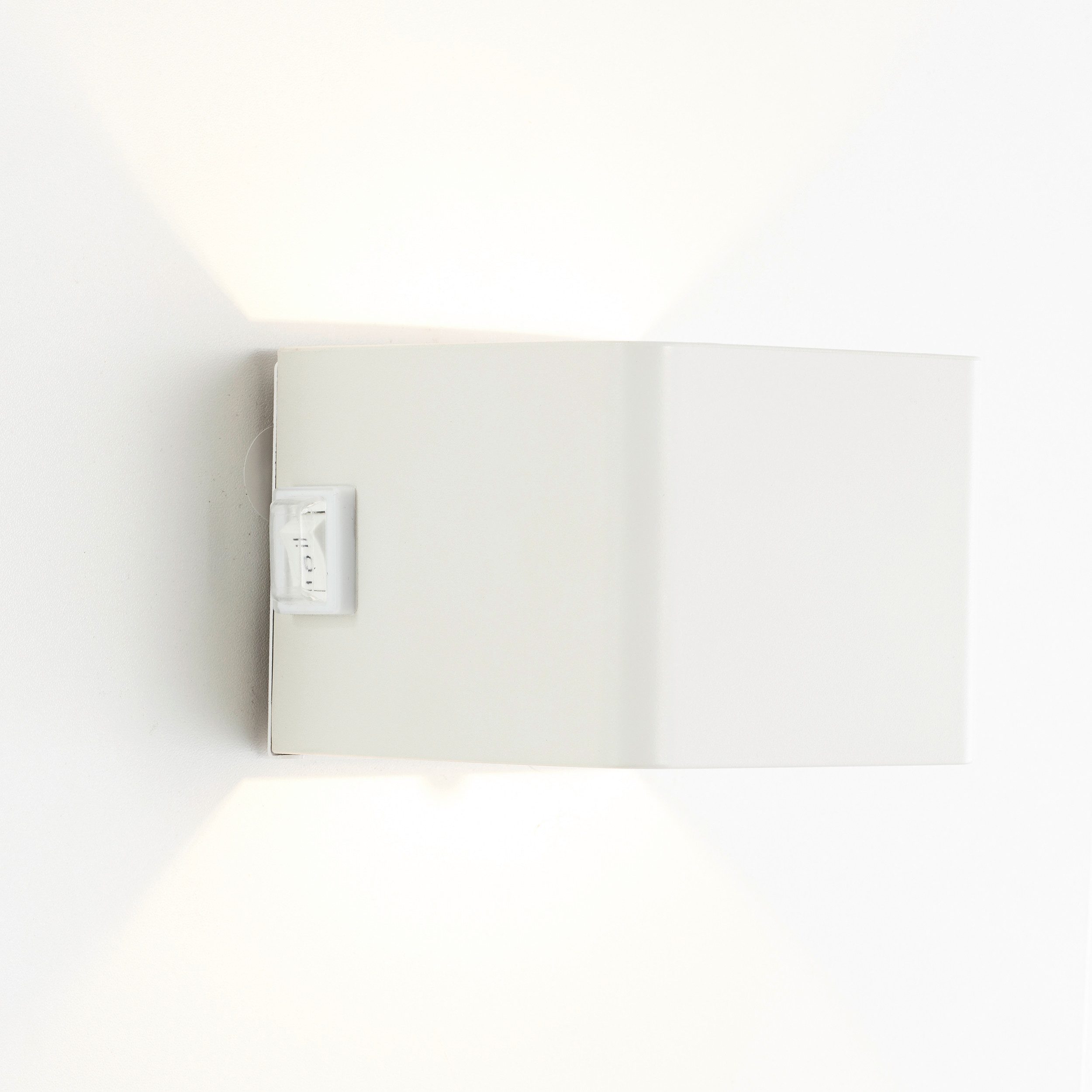 Brilliant Leuchten Wandlamp voor buiten Iseo - draagbare acculamp incl. magnetische plaat Accu, 300 lm, 3000 K, USB, zwart, mobiele buitenlamp, wandlamp (1 stuk)