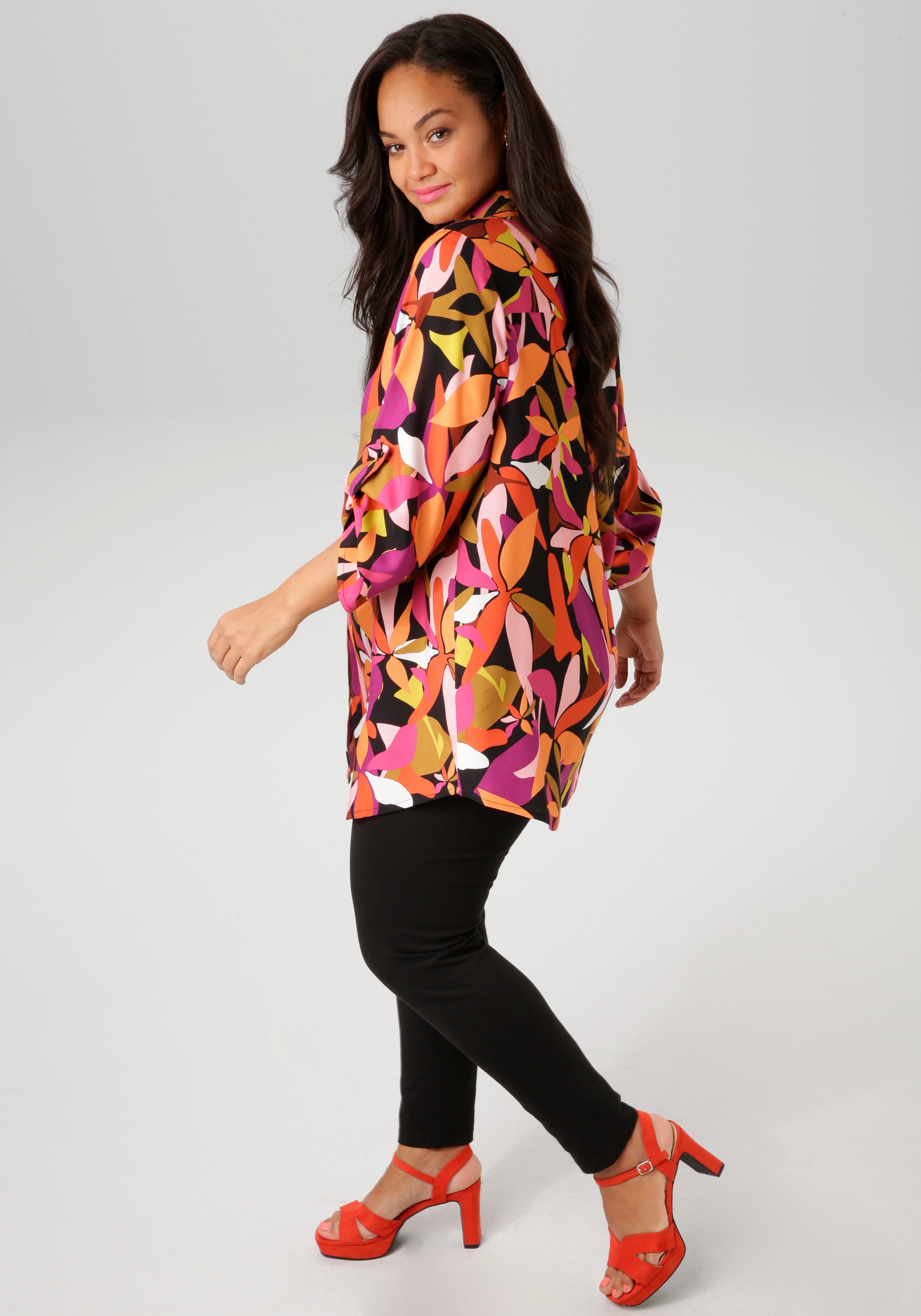 Aniston PLUS Lange blouse met grootformaat bladeren bedrukt - nieuwe collectie