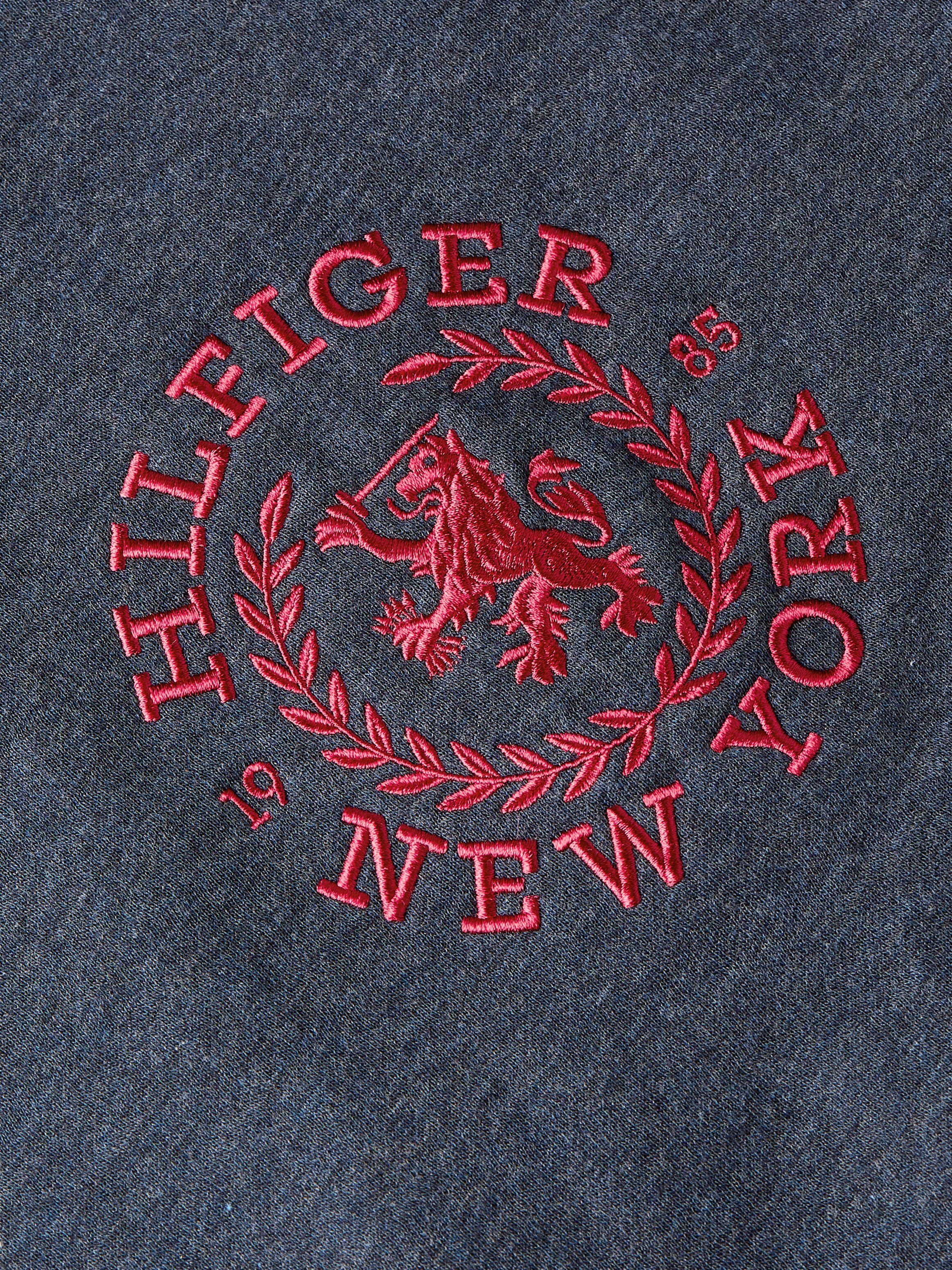 Tommy Hilfiger Sweatshirt SMALL CREST CREWNECK met logoborduursel op borsthoogte
