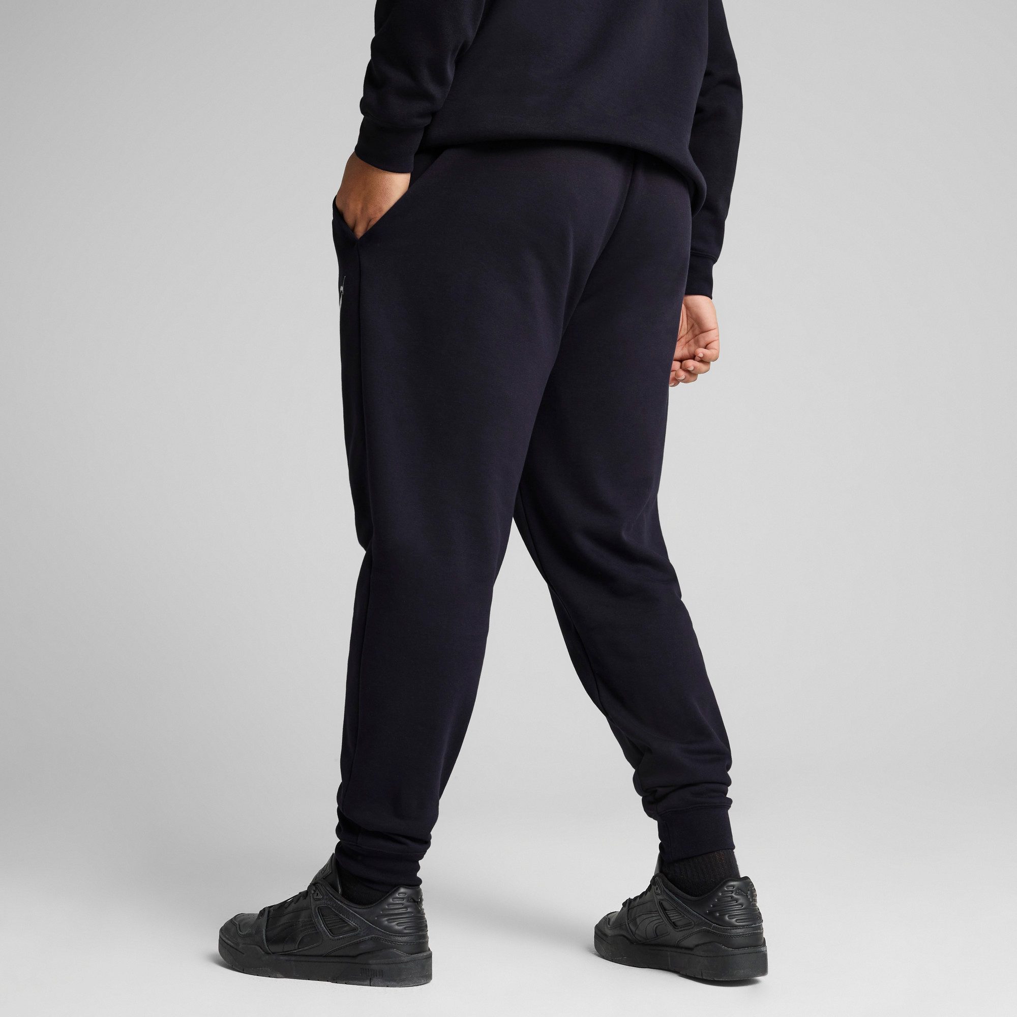 PUMA Trainingsbroek ESS NO. 1 LOGO SWEATPANTS FL CL
