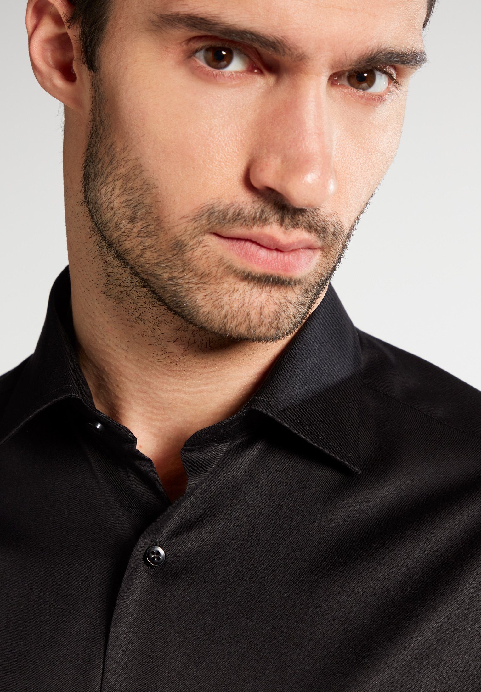 Eterna Overhemd met lange mouwen MODERN FIT NON IRON (strijkvrij)