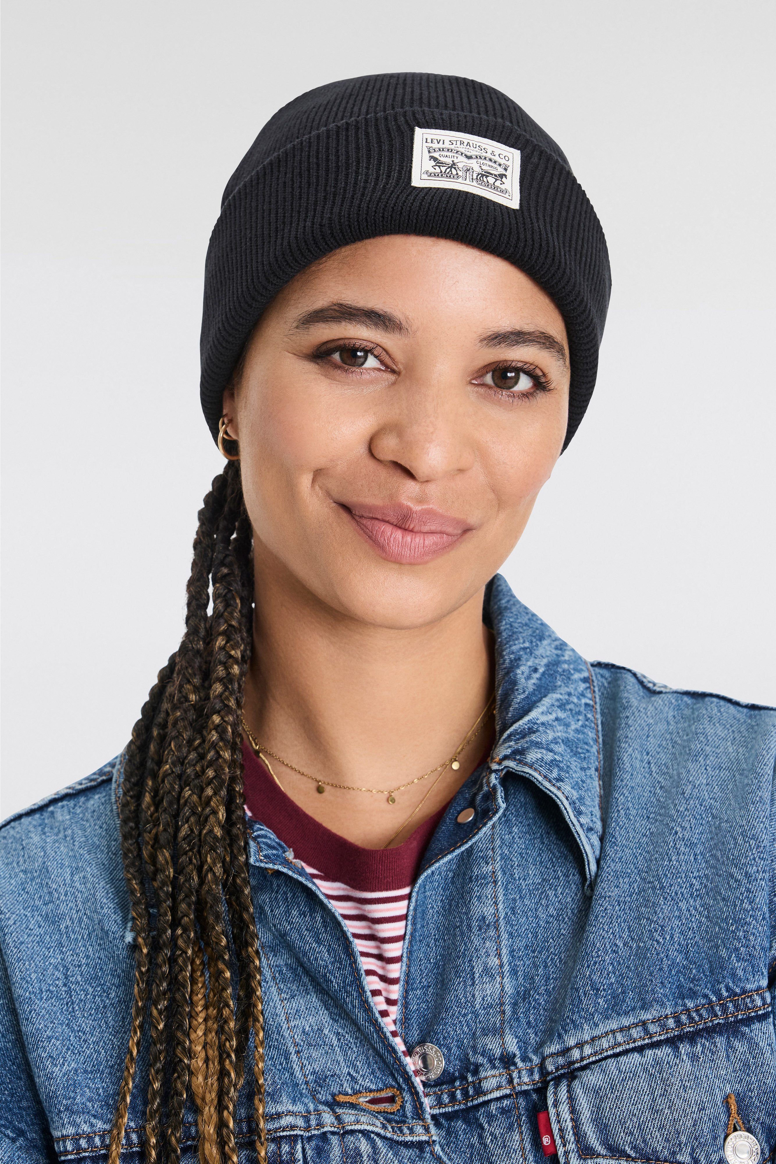 Levi's® Beanie BACKPATCH