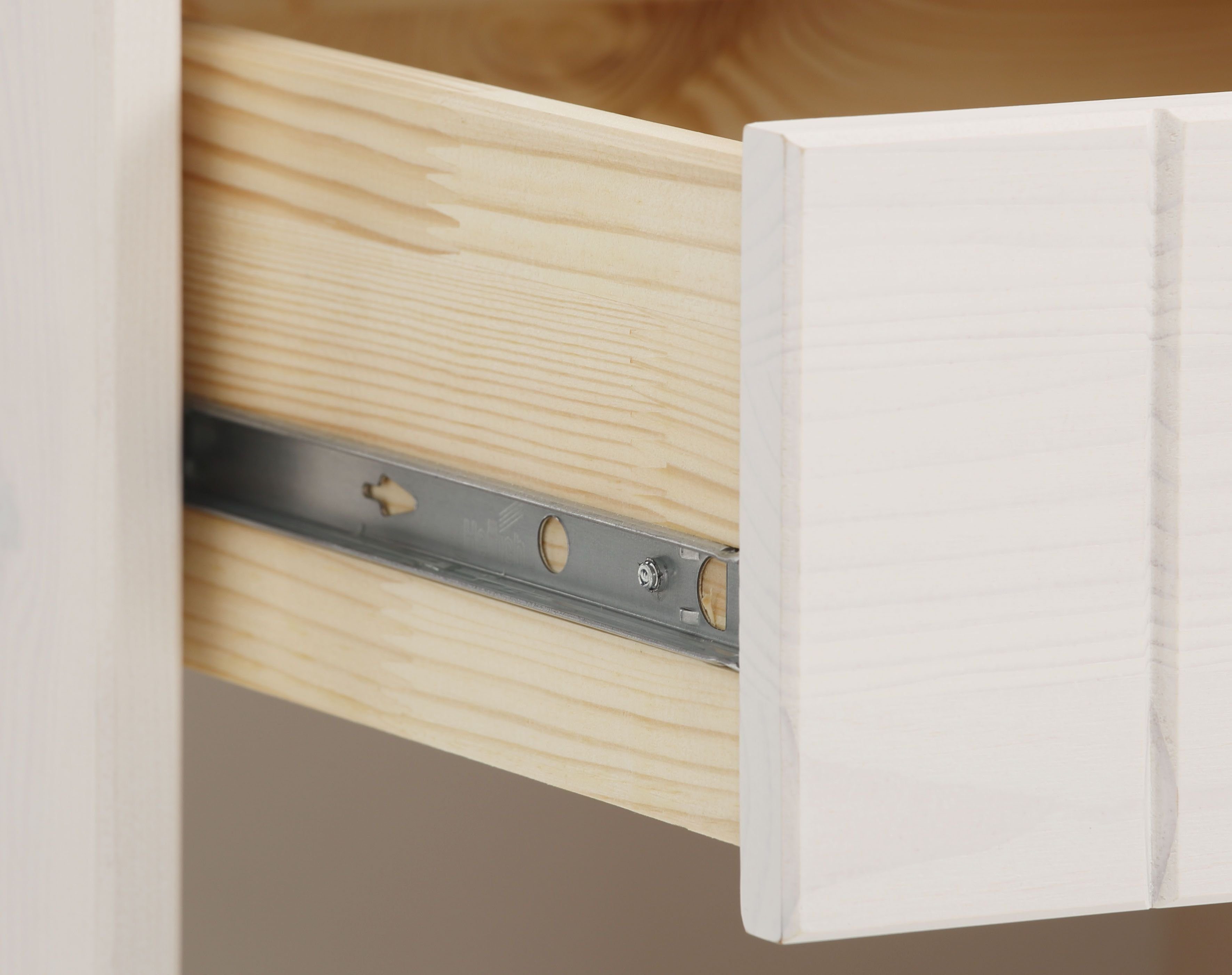 Home affaire Nachtkastje Indra Nachtkastje met decoratief freeswerk, breedte: 50 cm