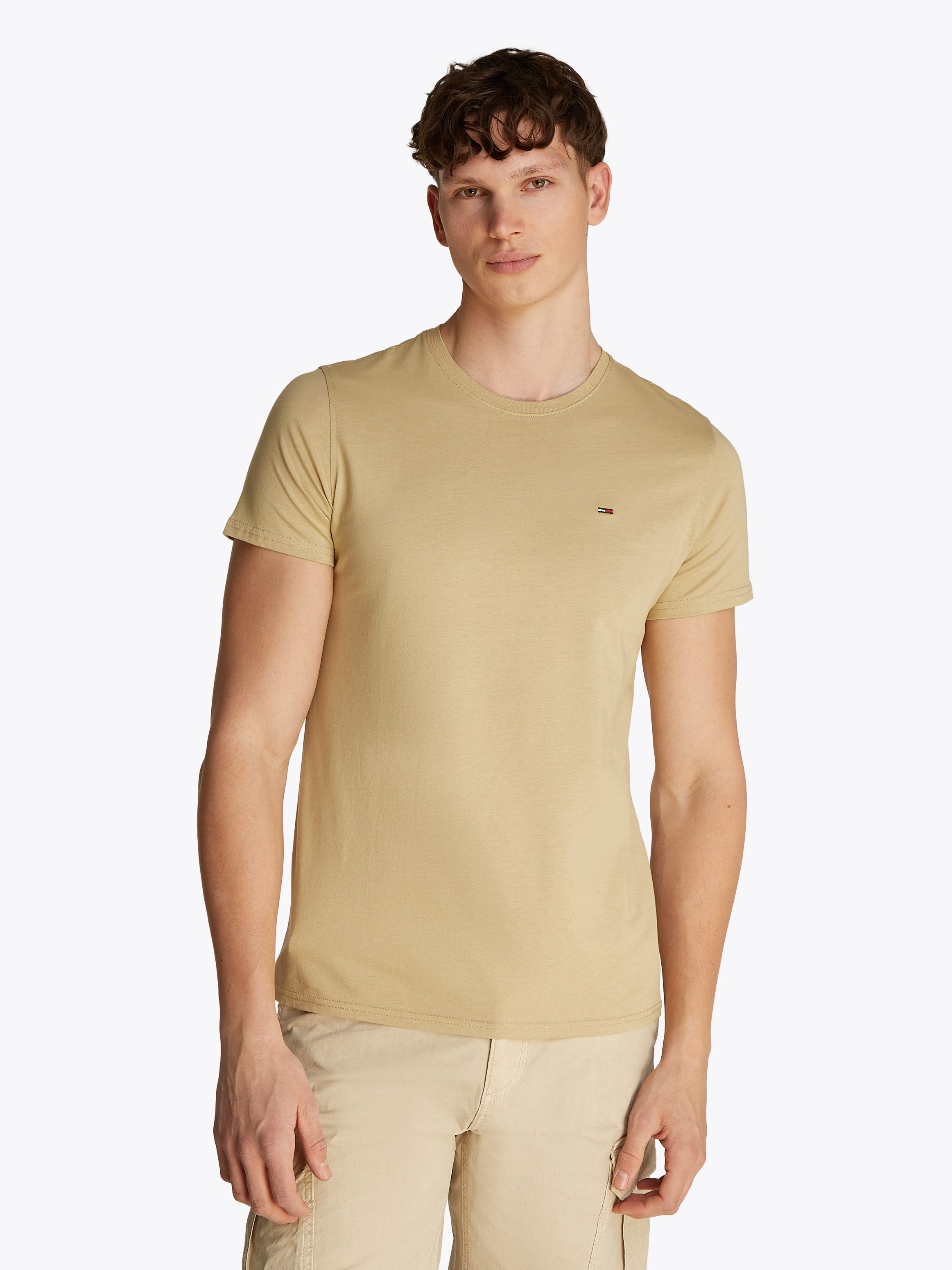TOMMY JEANS T-shirt TJM ESSENTIAL SOLID TEE met ronde hals en subtiele logo-vlag heren t-shirts maat S beige