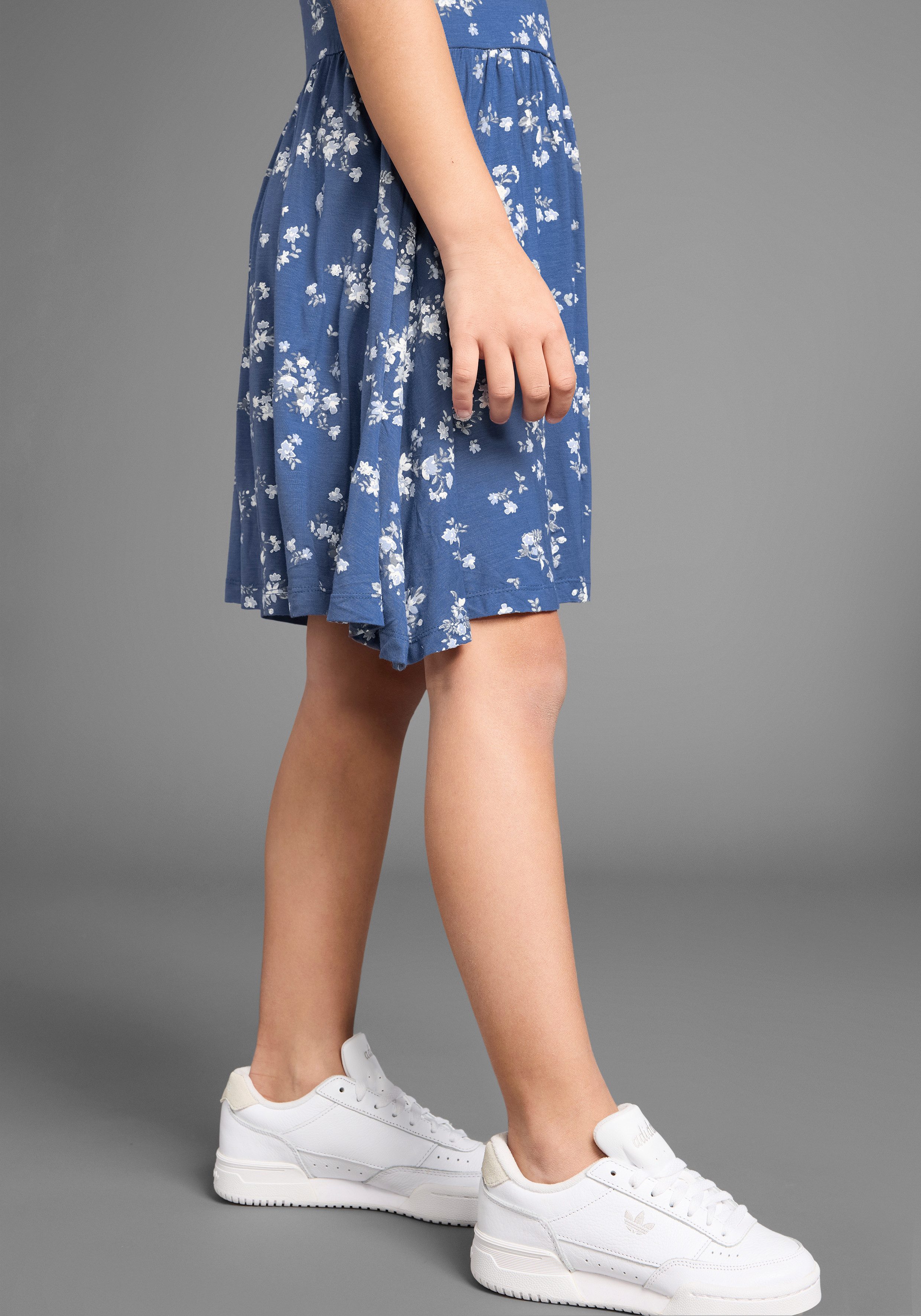 KIDSWORLD Jerseyjurk Schouderjurk, zomers met verstelbare schouderbanden
