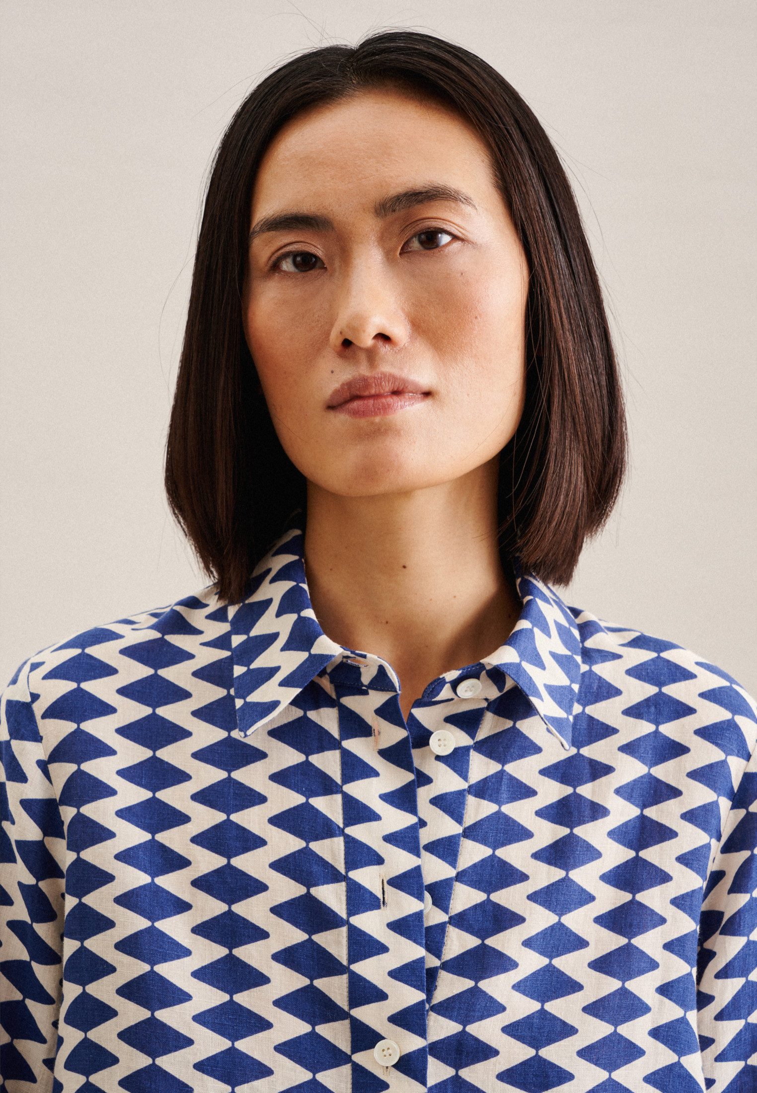 seidensticker Overhemdblouse Zwarte roos Lange mouwen kraag geometrische motieven