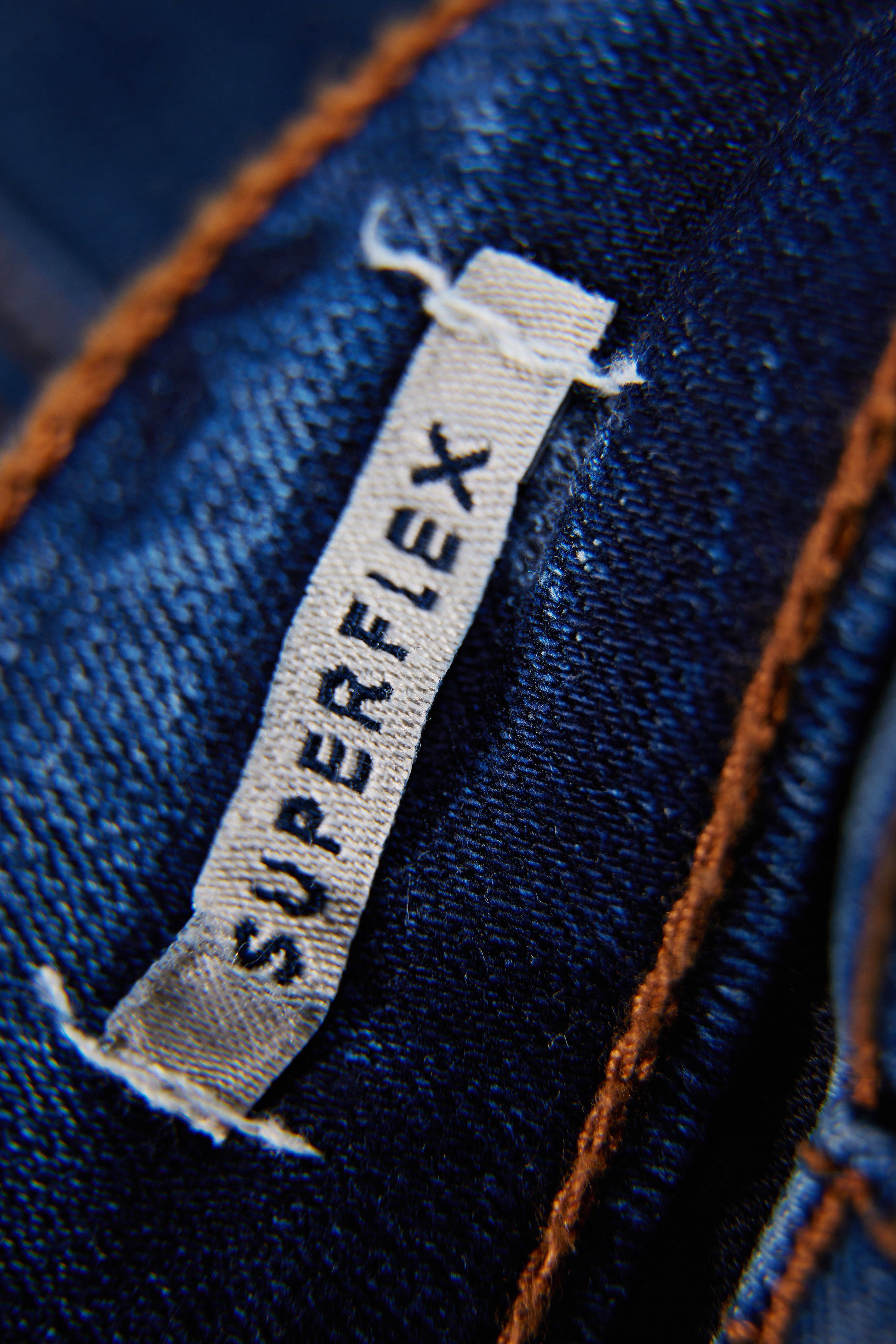 LINDBERGH 5-pocket jeans met donkere wassingen en stretch