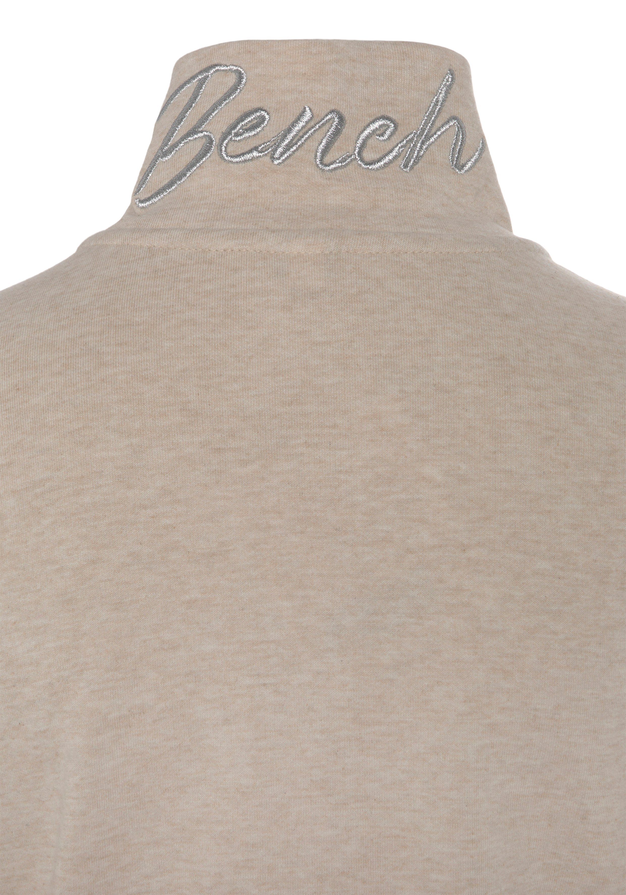 Bench. Loungewear Sweatvest - lounge jas met glanzende logostiksel op de staande kraag, loungewear