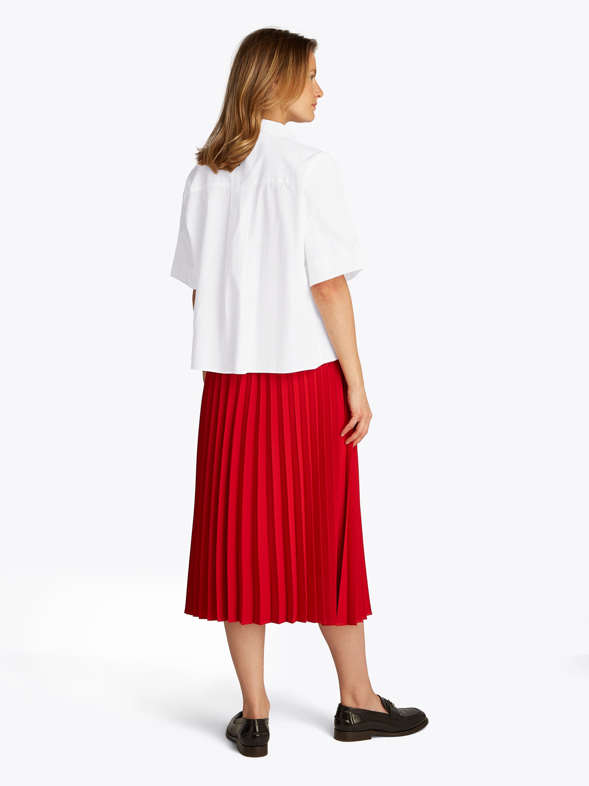 Tommy Hilfiger Shirt met korte mouwen POPLIN BOXY SHORT S/S SHIRT met borstzak, logo-borduursel
