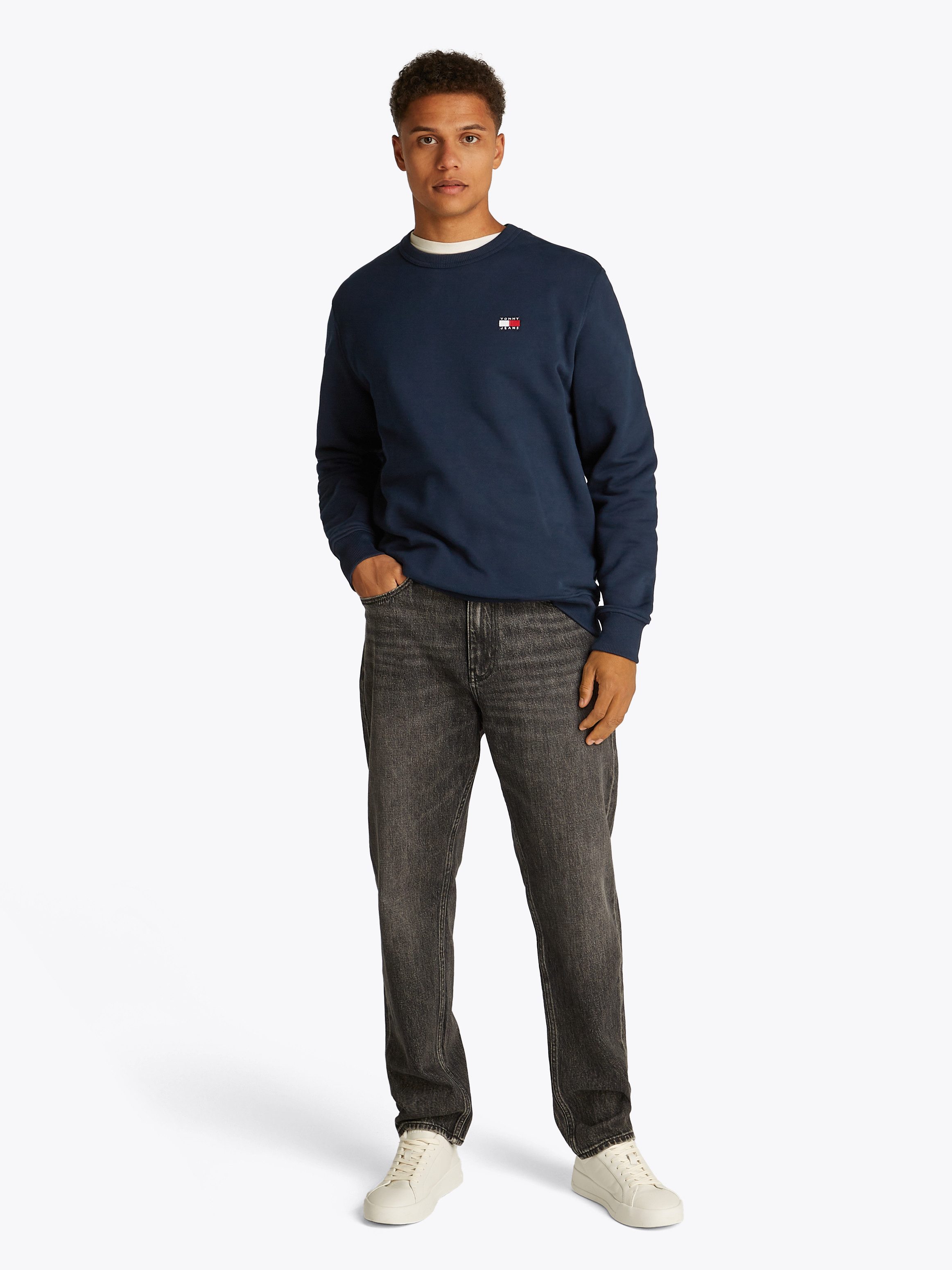 TOMMY JEANS Sweatshirt TJM REG BADGE CREW EXT