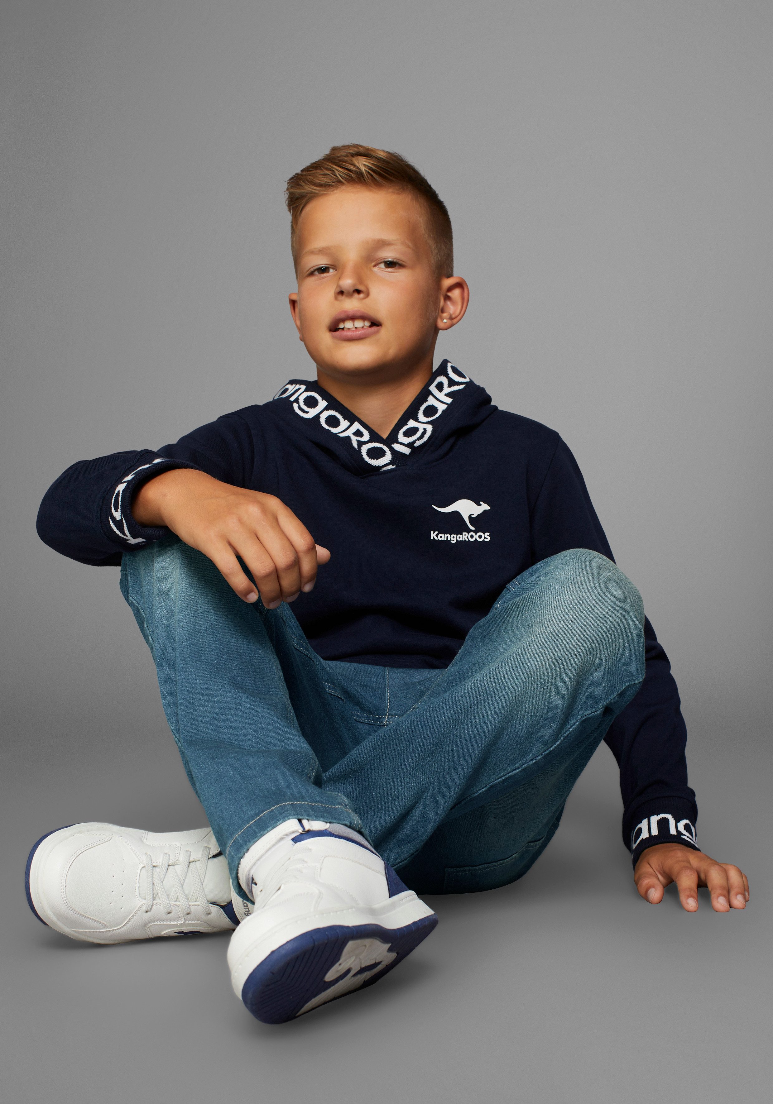 KangaROOS Stretch jeans , Regular fit, met rechte pijpen comfortabele pasvorm, rechte pasvorm, lage taille