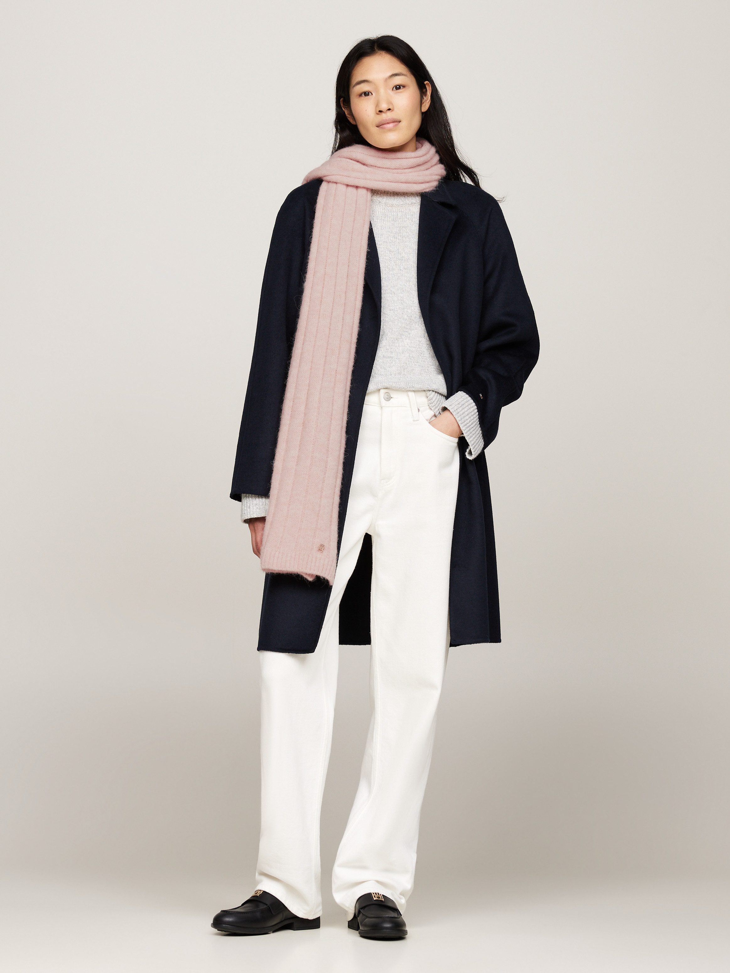 Tommy Hilfiger Gebreide sjaal TH TIMELESS SCARF met monogram-embleem
