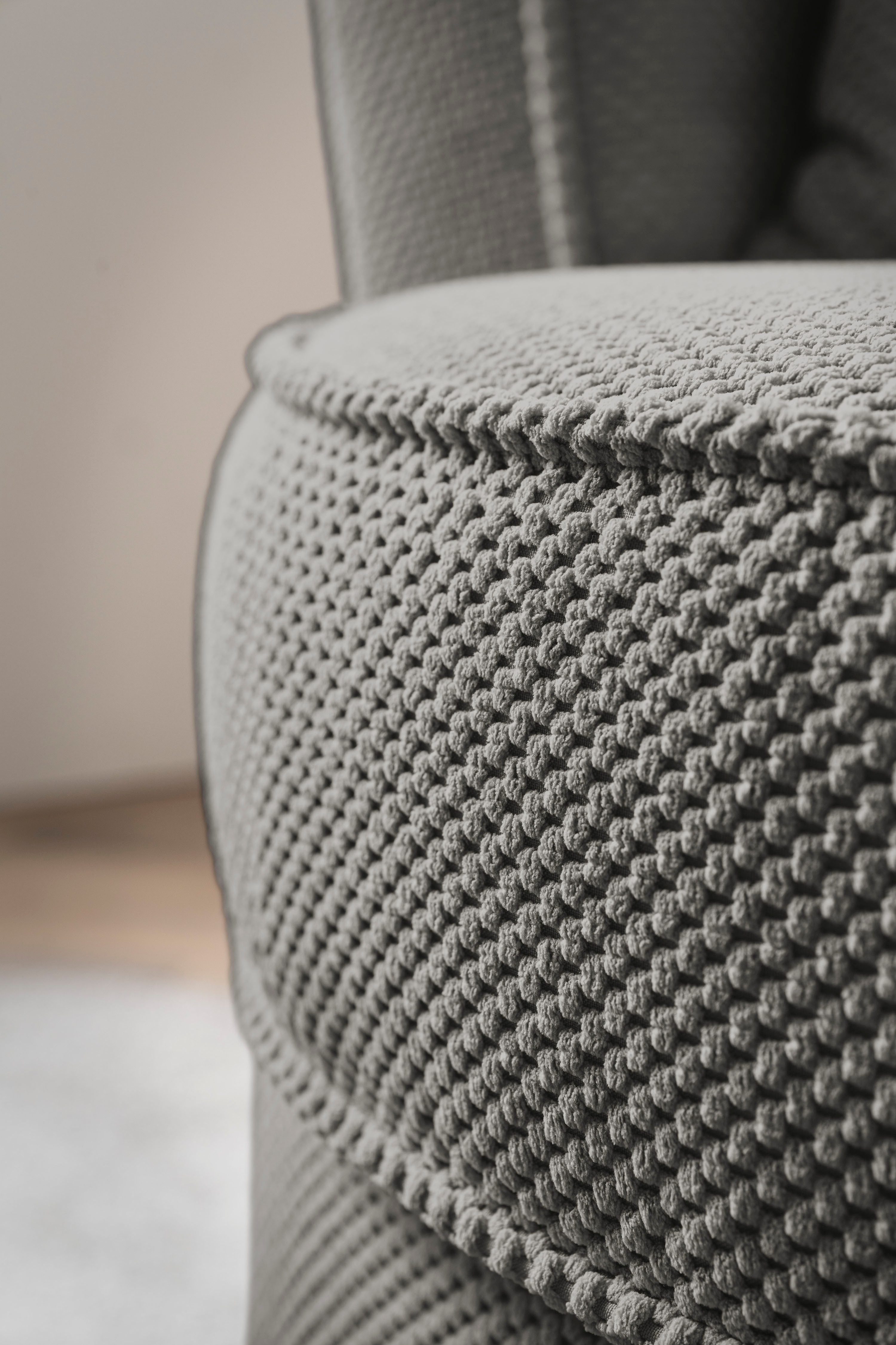 Leonique Draaibare fauteuil MAISIE, Love Seat XXL, leesfauteuil BIG- Zetel in MEGA CORD en geweven velours, 360 graden draaibaar
