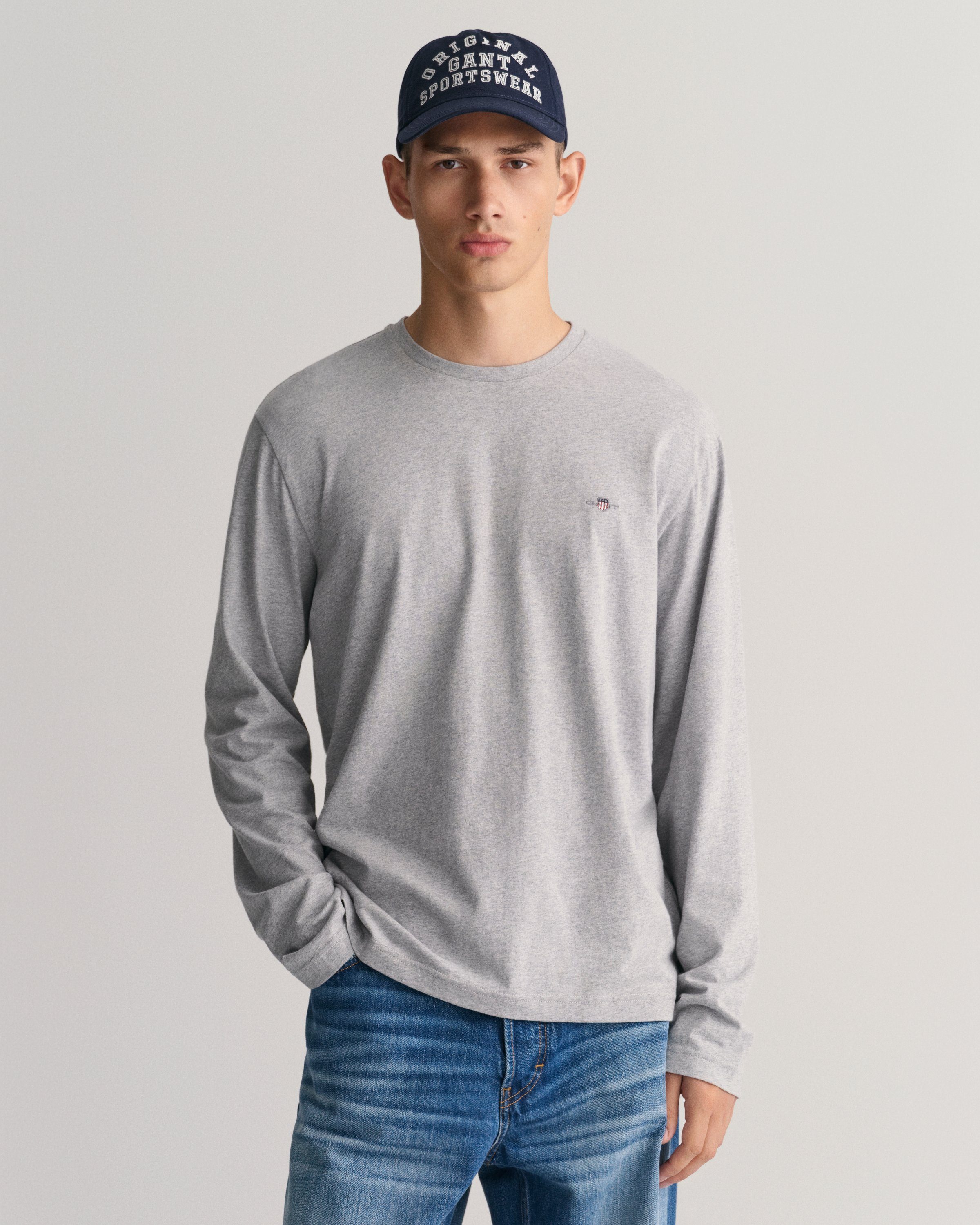 Gant Shirt met lange mouwen REG SHIELD LS T-SHIRT met logoborduursel op borsthoogte